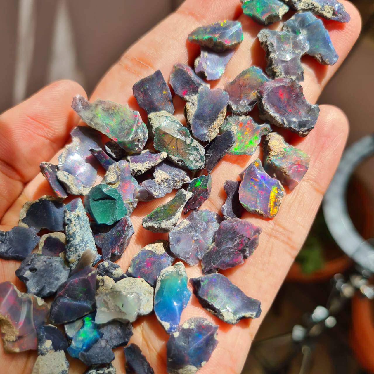 Black Opal Rough Uncut - 12-16mm Size range - The LabradoriteKing