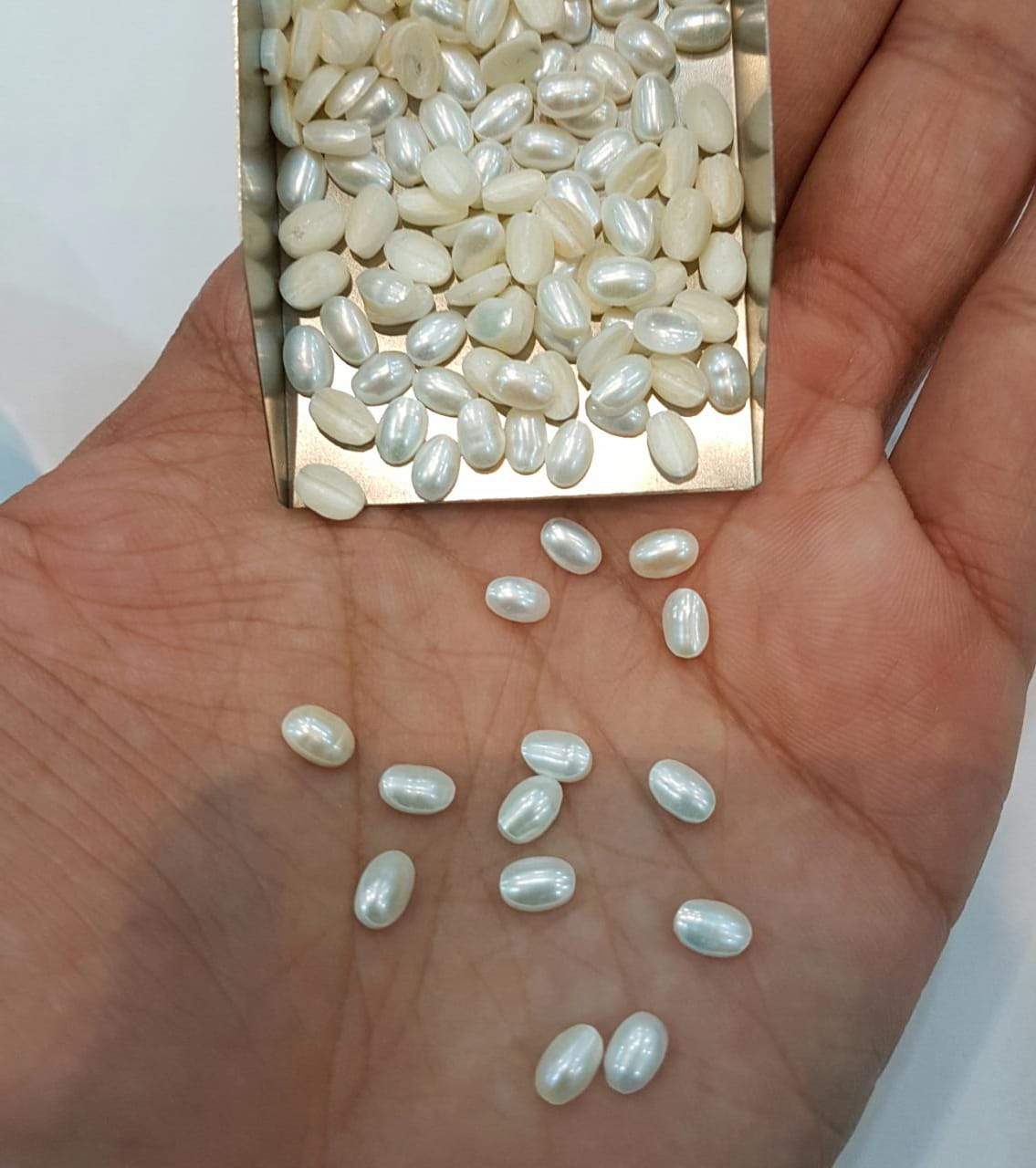 Fresh Water Pearl Cabochons 6x4mm Calibrated 20pcs - The LabradoriteKing