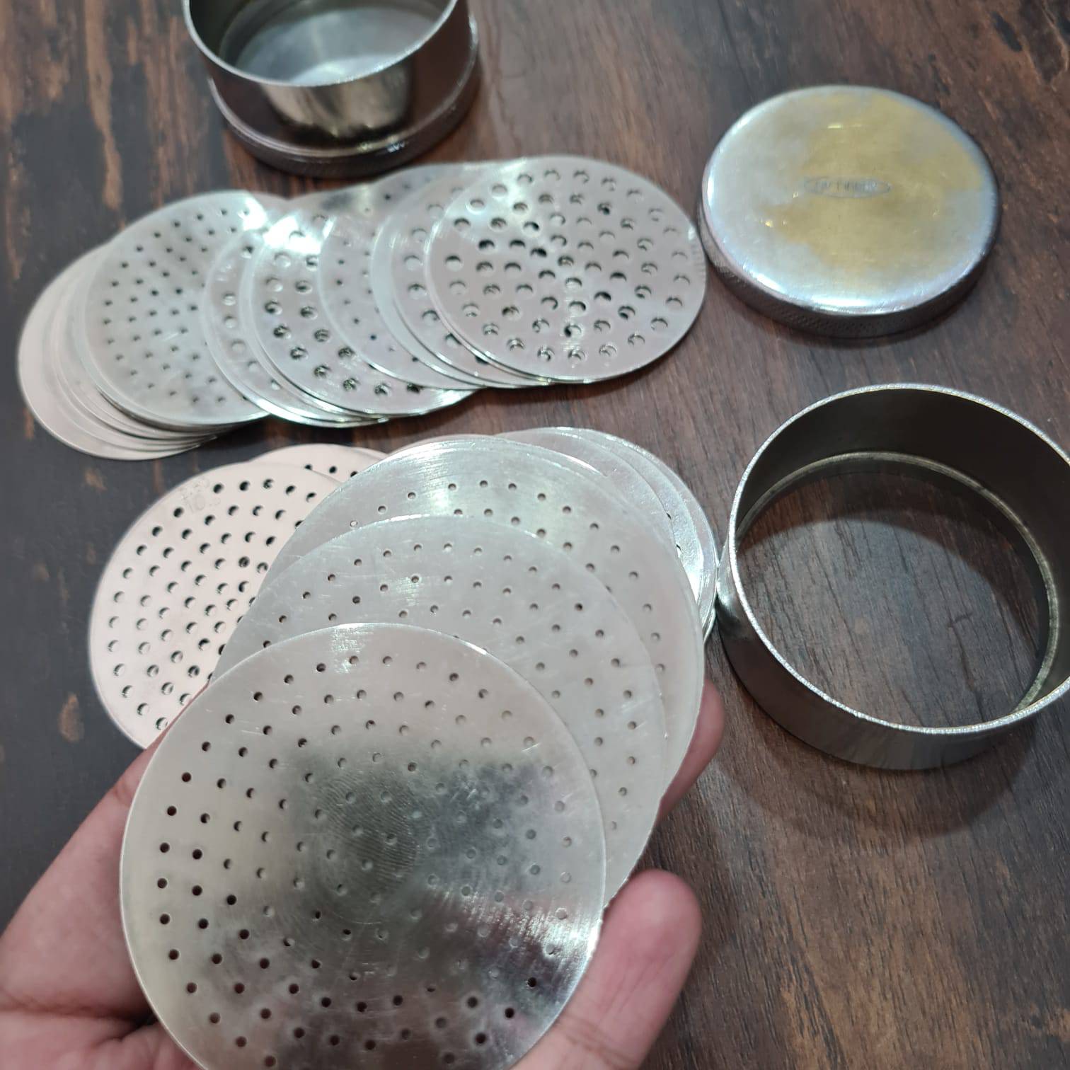 Gemstone Sieving Set | Sort 0.80mm to 5mm sizes - The LabradoriteKing