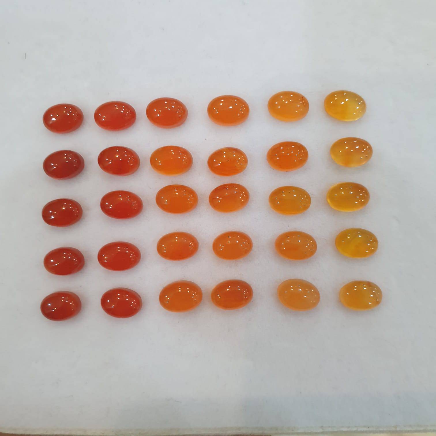 Natural Carnelian Graduated Color Contrast Set 30pcs/ 8mm Cabochons - The LabradoriteKing