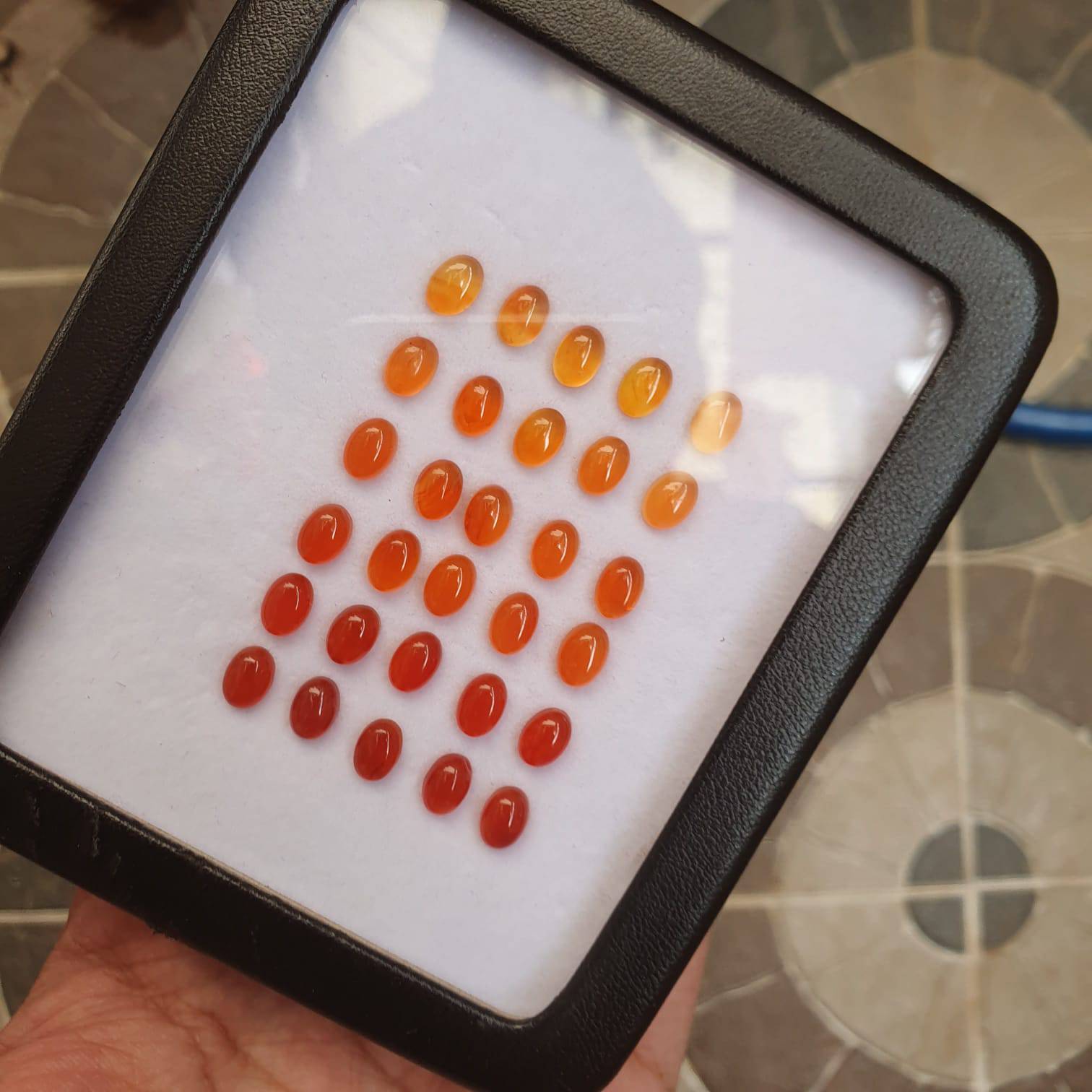 Natural Carnelian Graduated Color Contrast Set 30pcs/ 8mm Cabochons - The LabradoriteKing