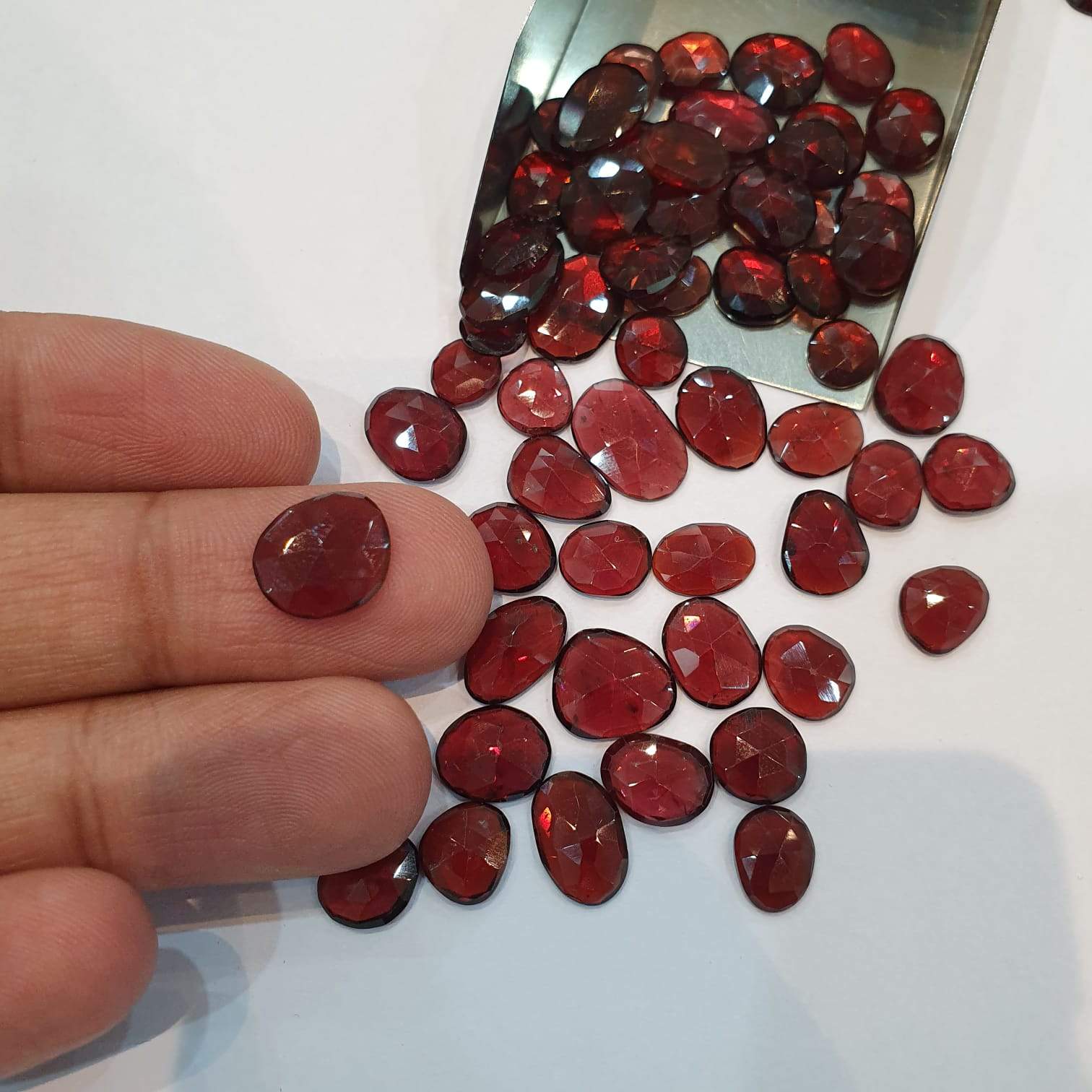 Natural Garnet Rosecust 20pcs Lot Flat Backs - The LabradoriteKing