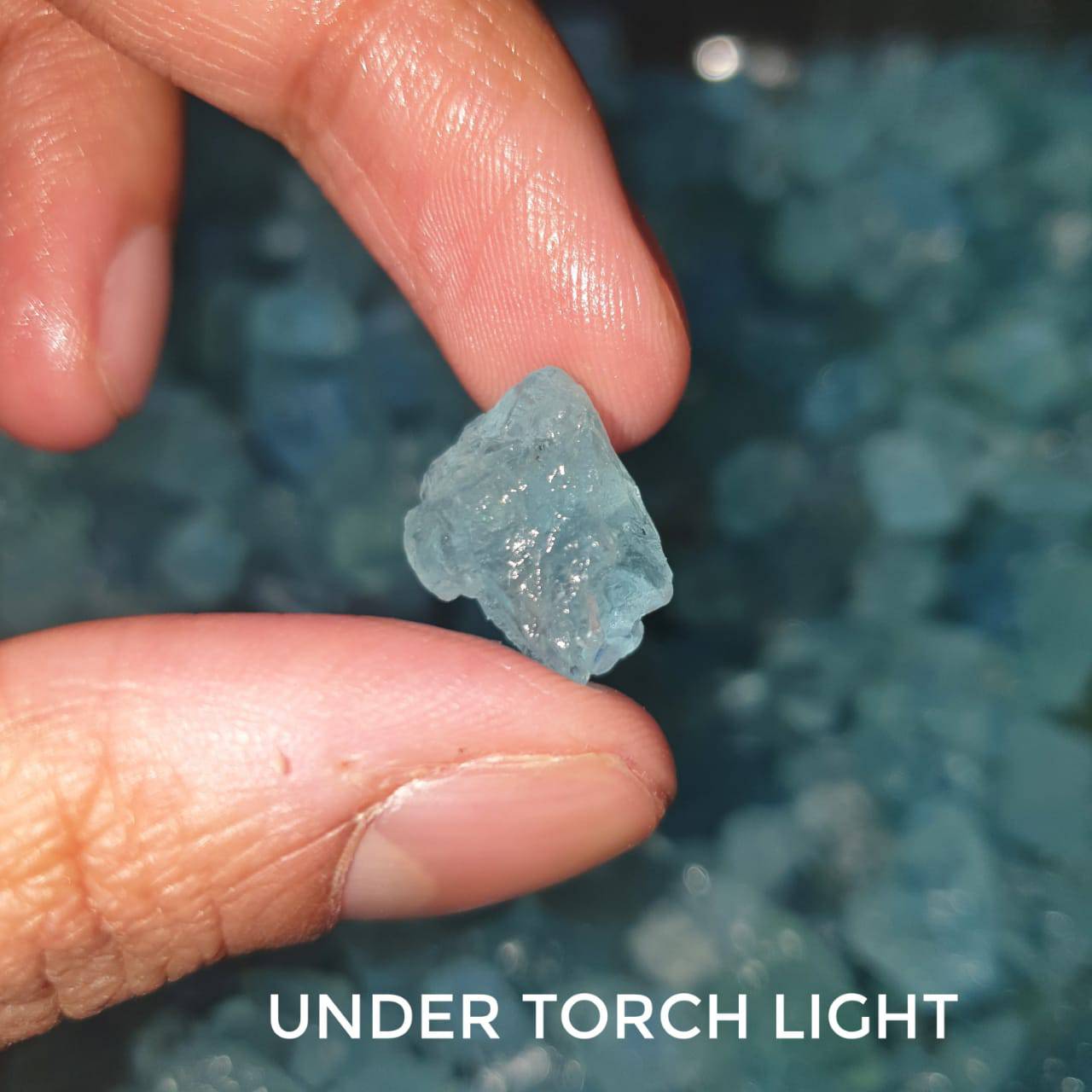 Offer: 20 Pcs Aquamarine Rough Raw | Good Colour 8-20mm Kenya Mined - The LabradoriteKing