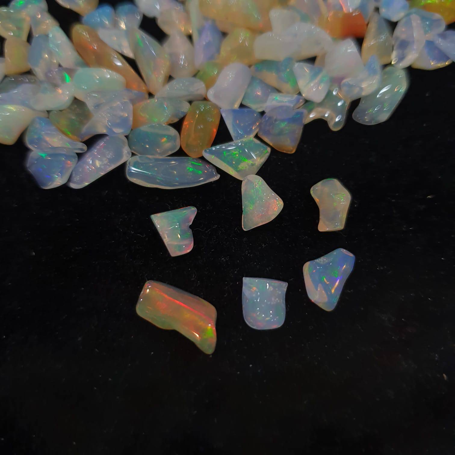 OFFERš„ 30 Pcs Welo Opals Polished Uneven Shapes 6-8mm Ranges - The LabradoriteKing