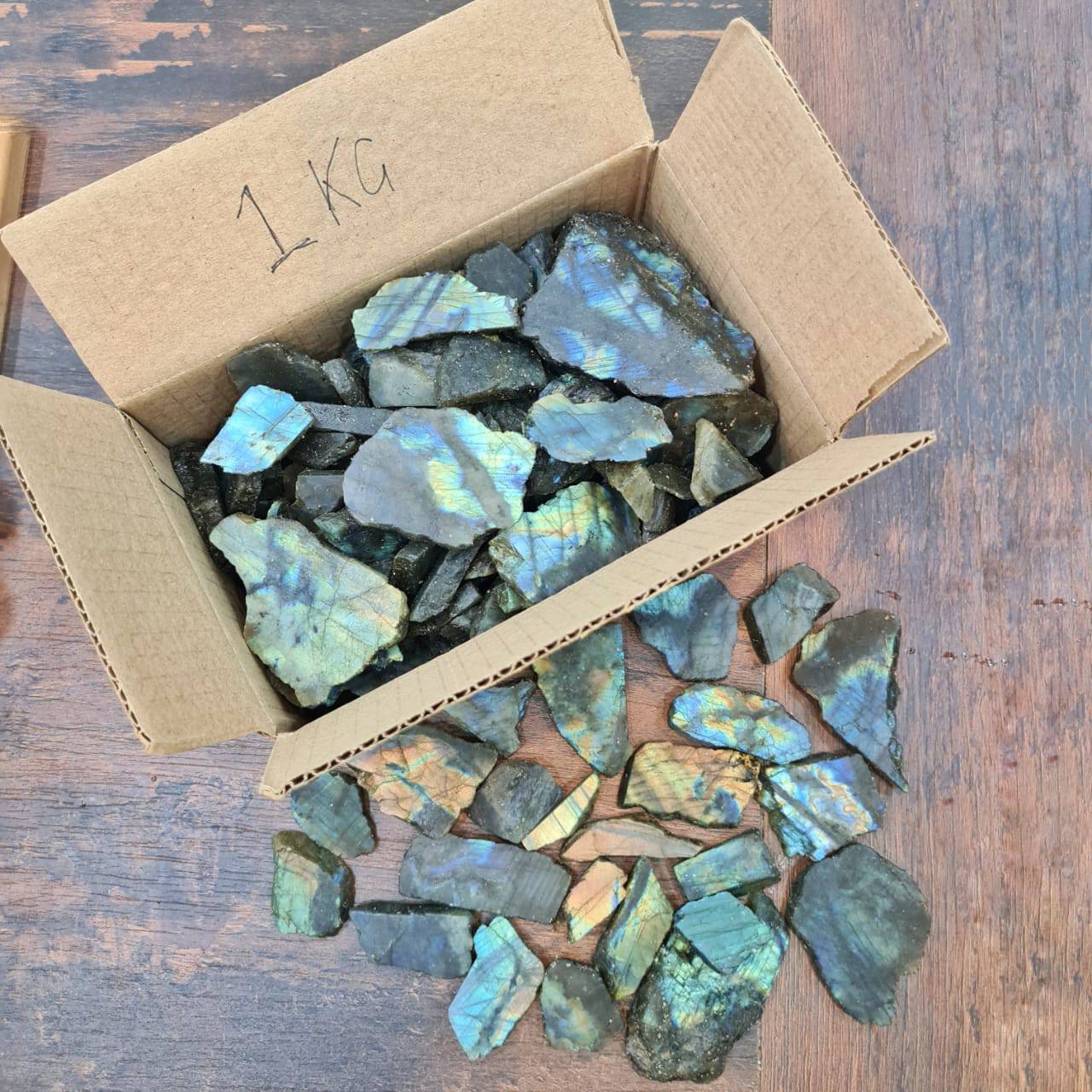Wholesale Labradorite raw Slabs | Good Flash in 1-5"Inches Sizes - The LabradoriteKing