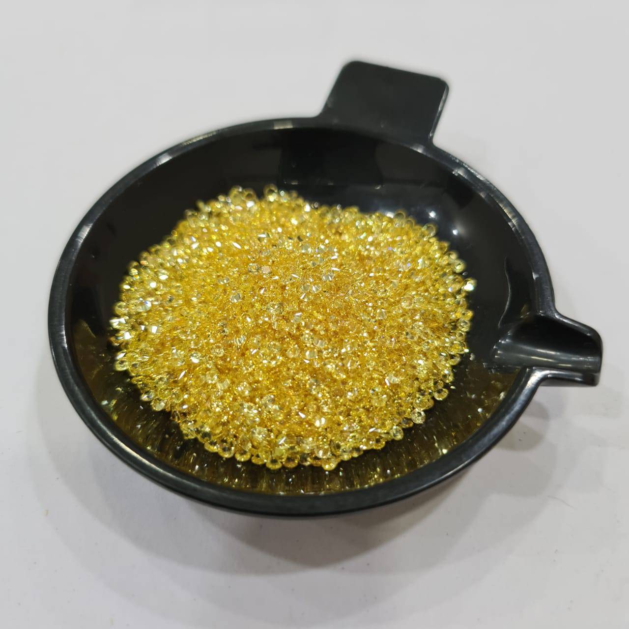 Yellow Sapphire 1.70mm Diamond Cut Lot | Top Quality - The LabradoriteKing