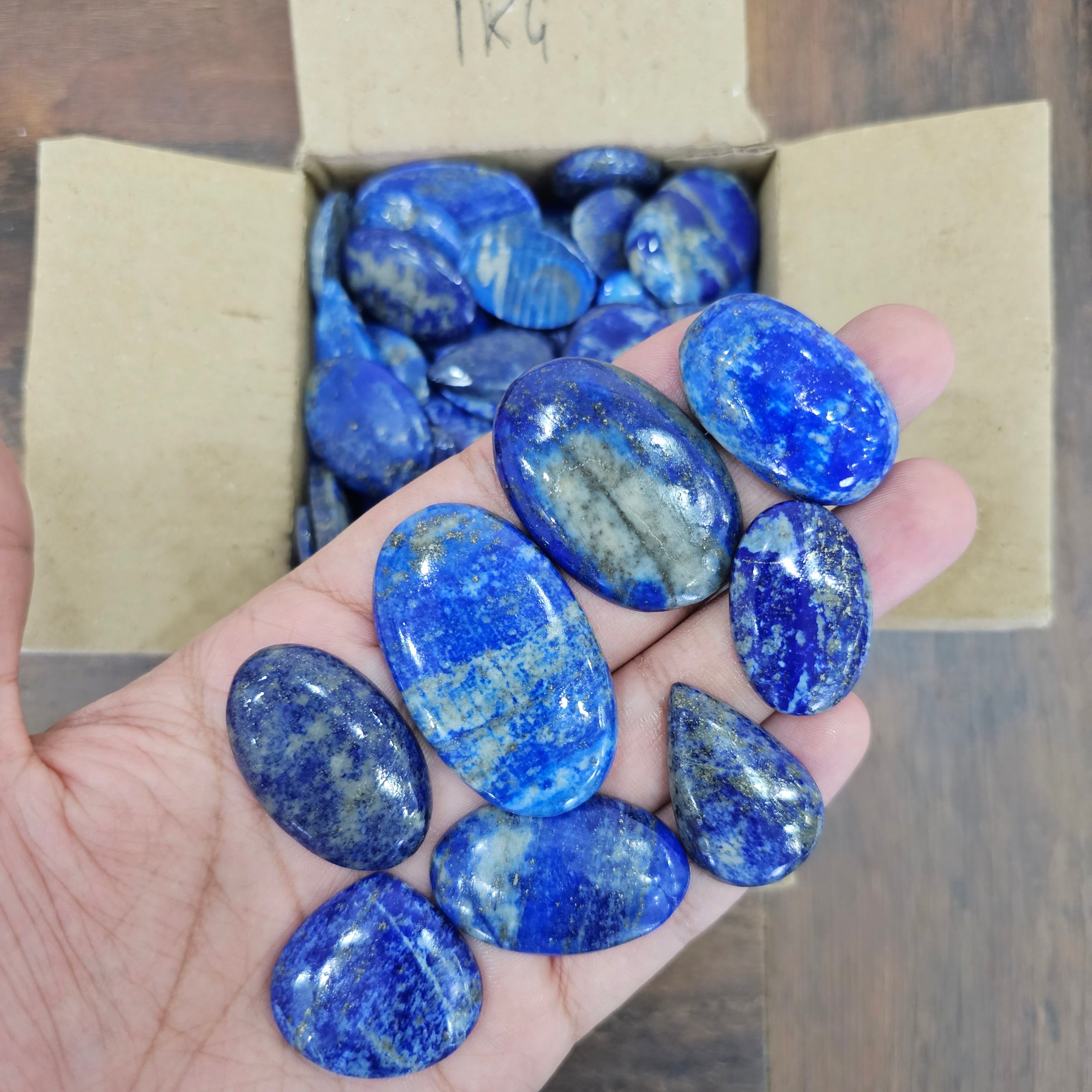 1KG of Natural Lapis Lazuli Cabochons | 1 Inches to 4 Inches - The LabradoriteKing