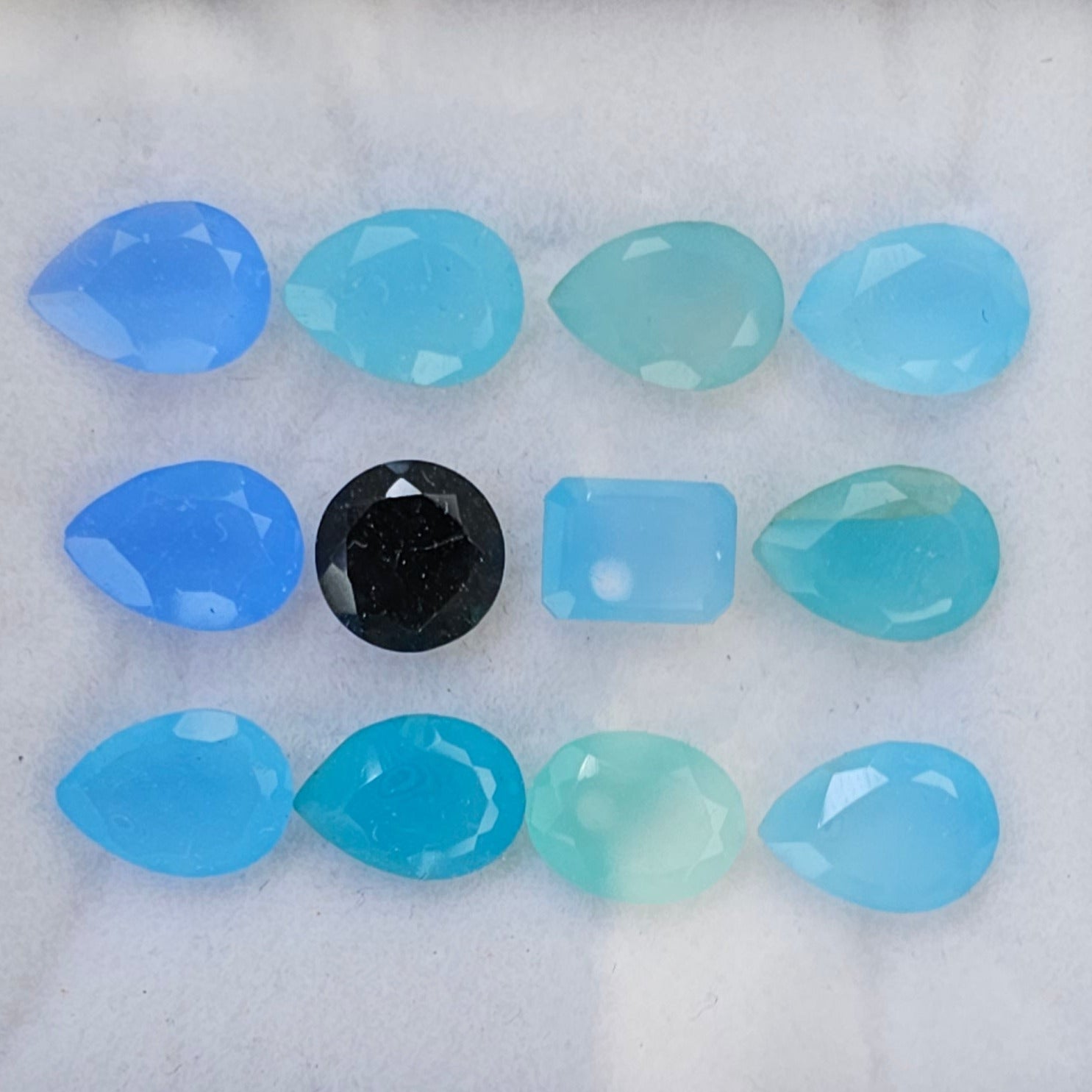 12 Pieces Natural Chalcedony Faceted Gemstone Mix Shape I Size: 8-10mm - The LabradoriteKing