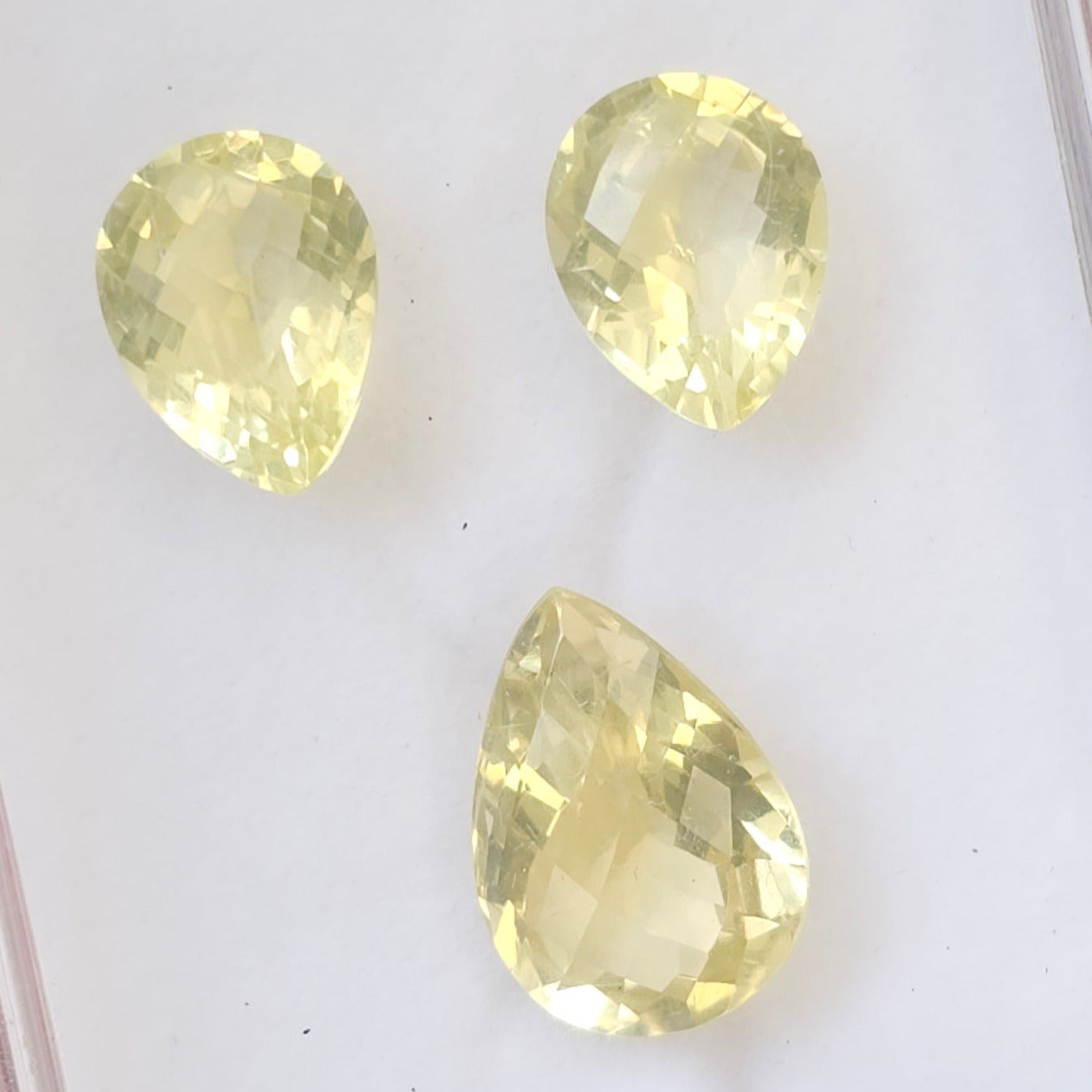 3 Pcs Natural Lemon Quatz Set Pear Shape: 21-16mm - The LabradoriteKing