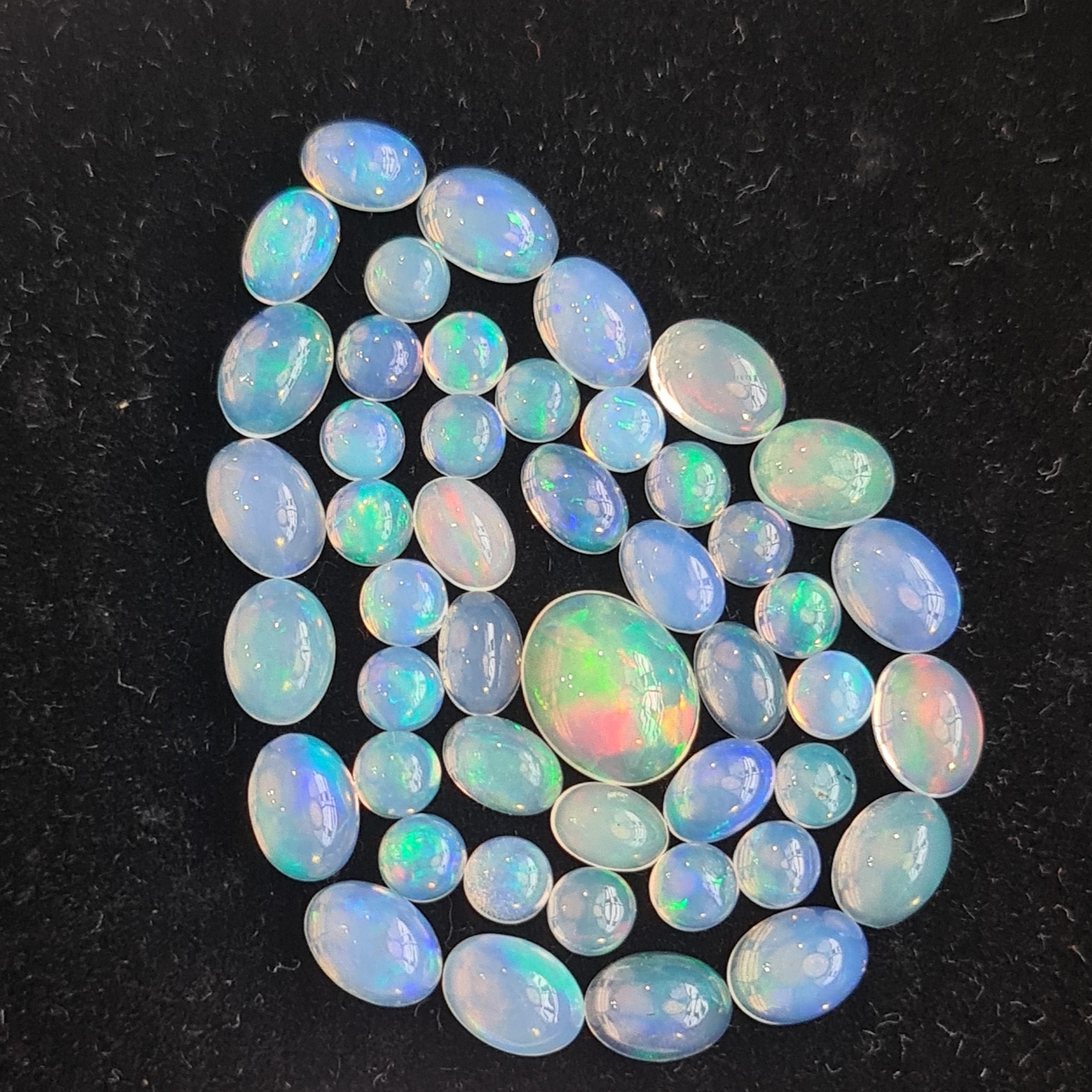 47 Pcs Natural Ethiopian Opal Cabochon Gemstone Mix Shape:4-10mm - The LabradoriteKing