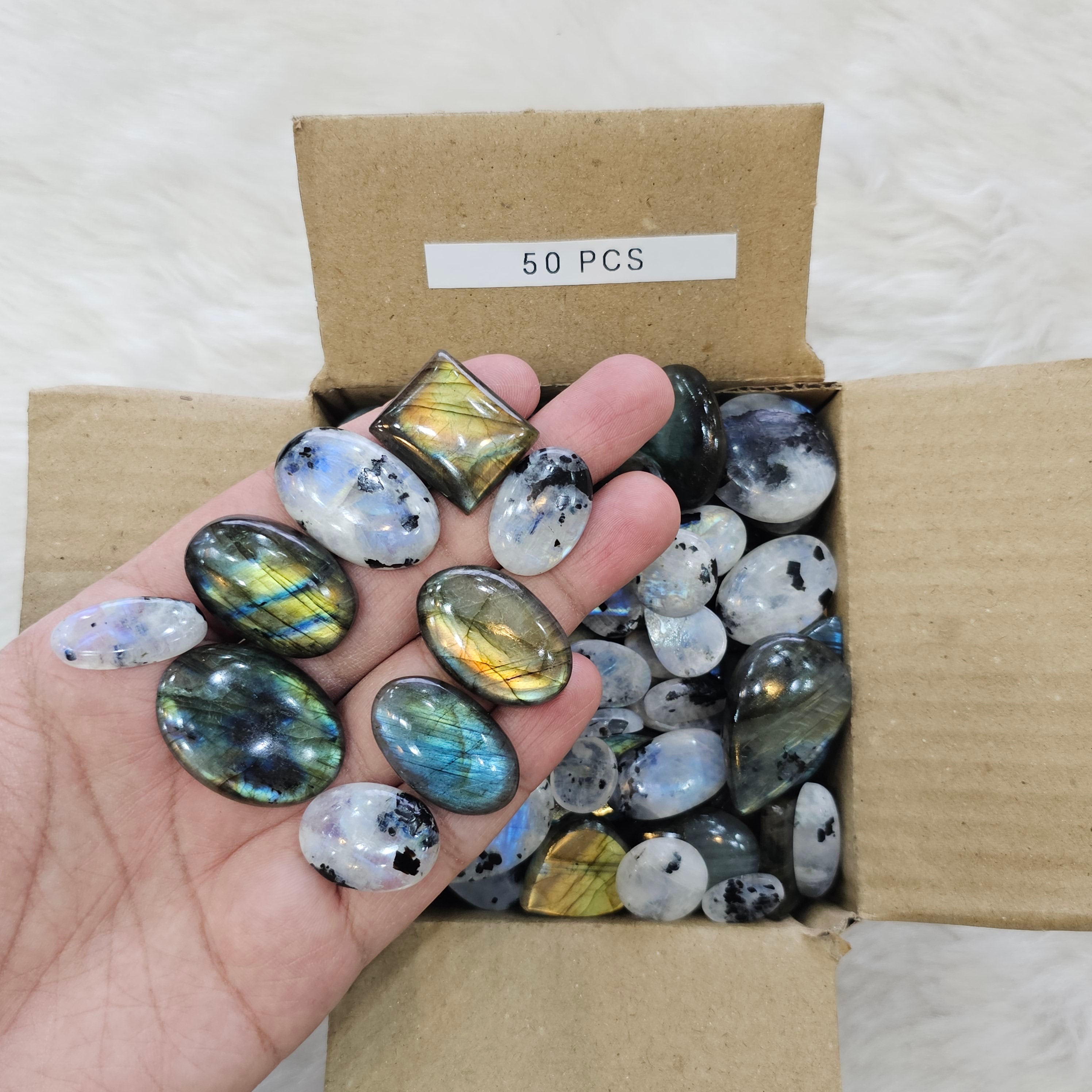 50 pcs Mix Labradorites and Rainbow Moonstone | 15-30mm - The LabradoriteKing