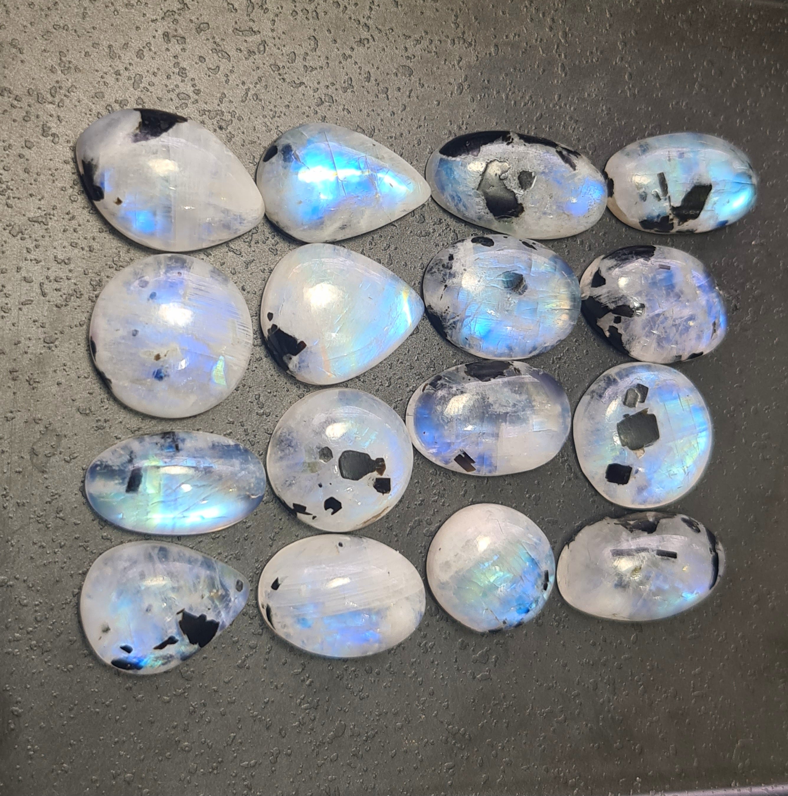 16 Pcs Natural Moonstone Cabochon Gemstone Mix Shape:13-19mm - The LabradoriteKing