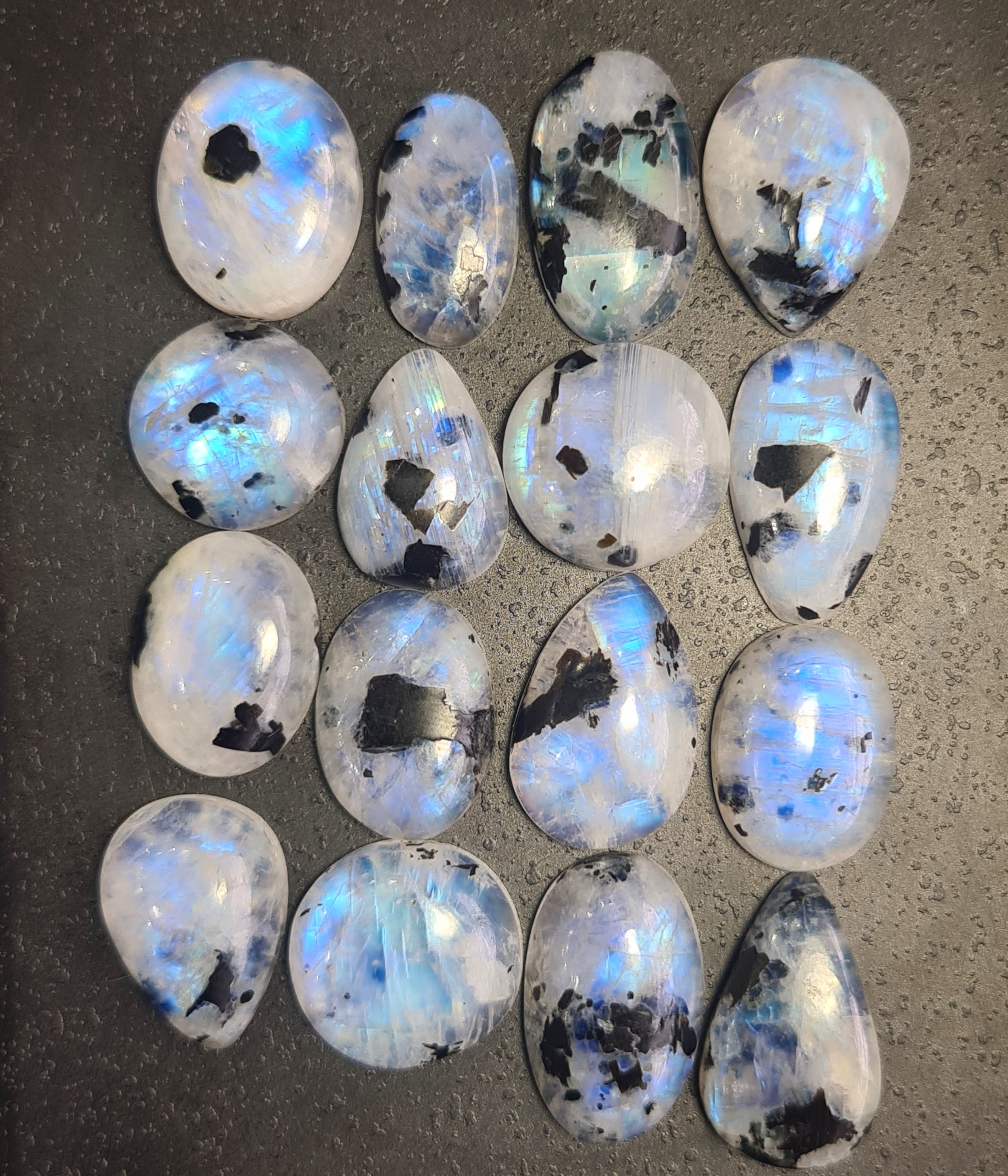 16 Pcs Natural Moonstone Cabochon Gemstone Mix Shape:14.-20mm - The LabradoriteKing