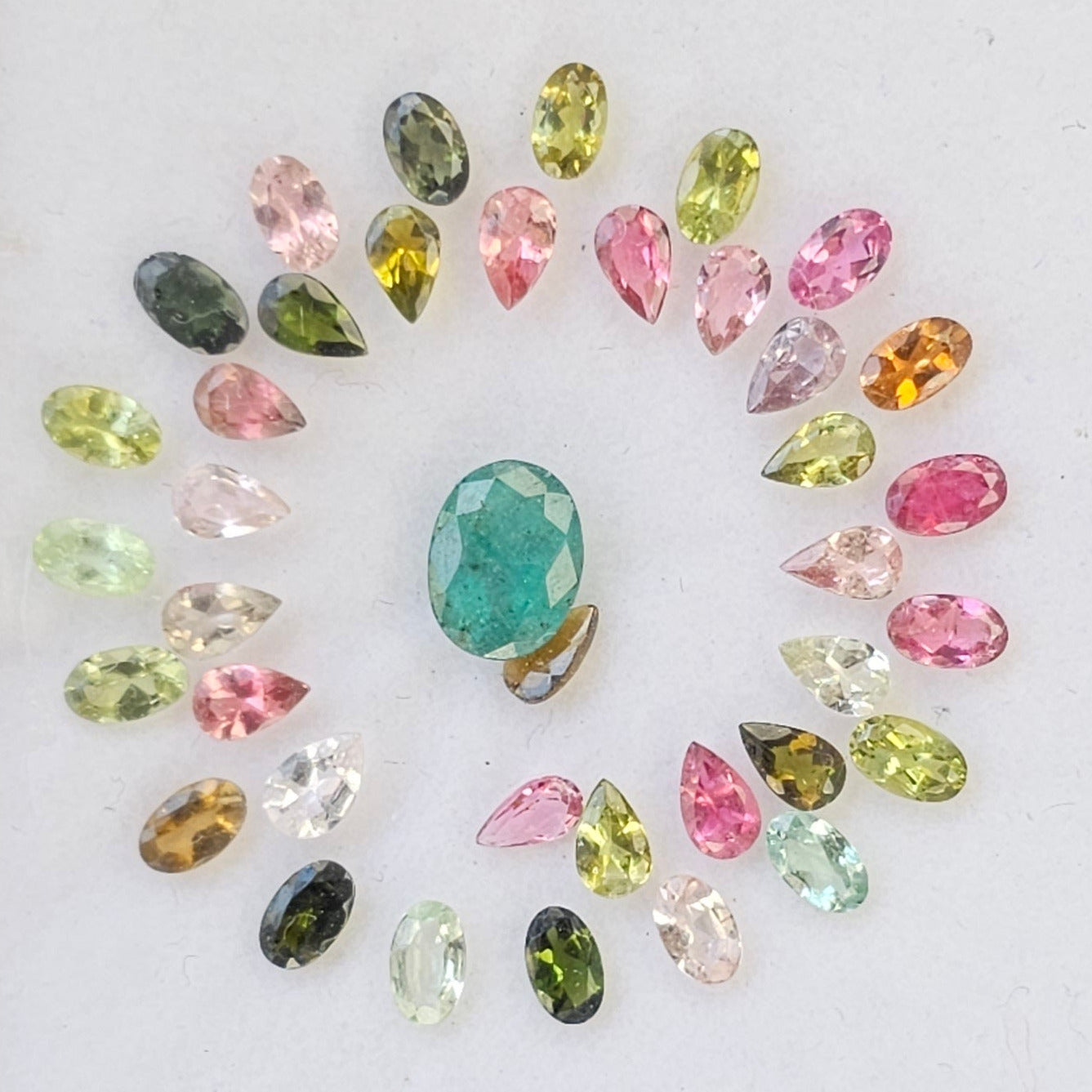 39 Pcs Natural  Multi Tourmaline And Emerald Faceted Gemstone Mix Shape: | Size: 5-8mm - The LabradoriteKing