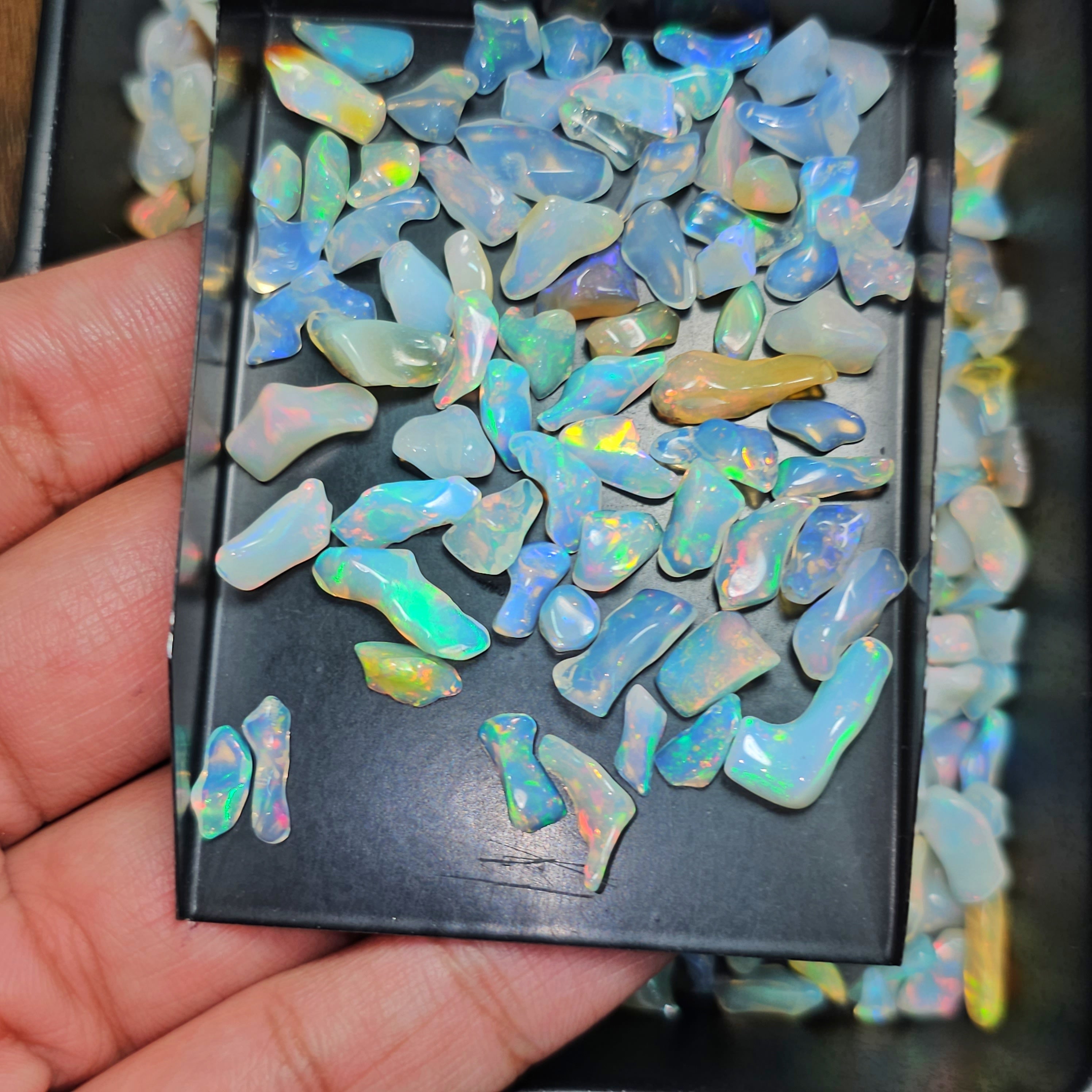 50 Carats of Opal polished tumbels | 5-10mm | 50-50 Pcs scoop - The LabradoriteKing