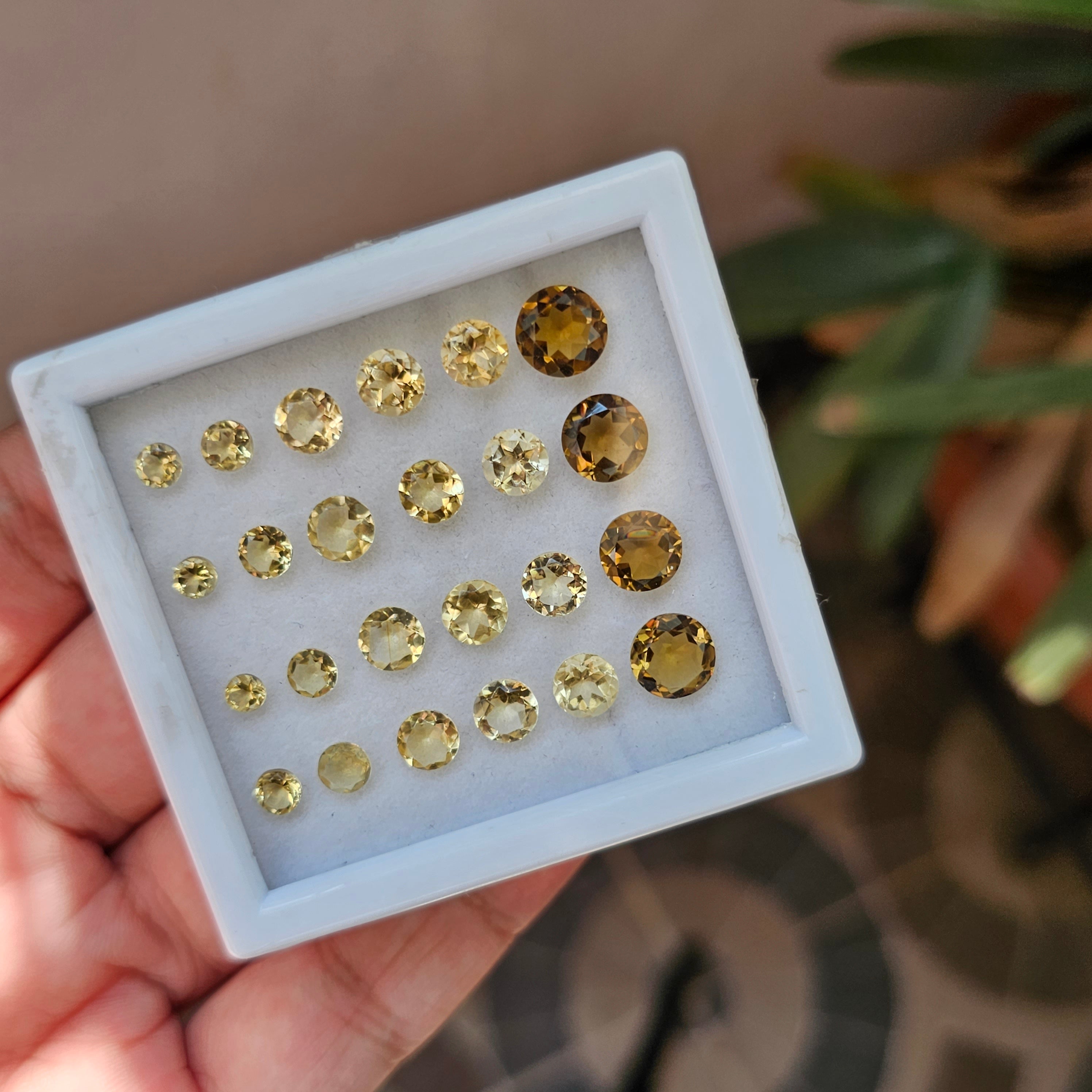 24 Pcs Natural Citrine And Lemon Faceted Gemstone Round Shape: | Size: 4-8mm - The LabradoriteKing