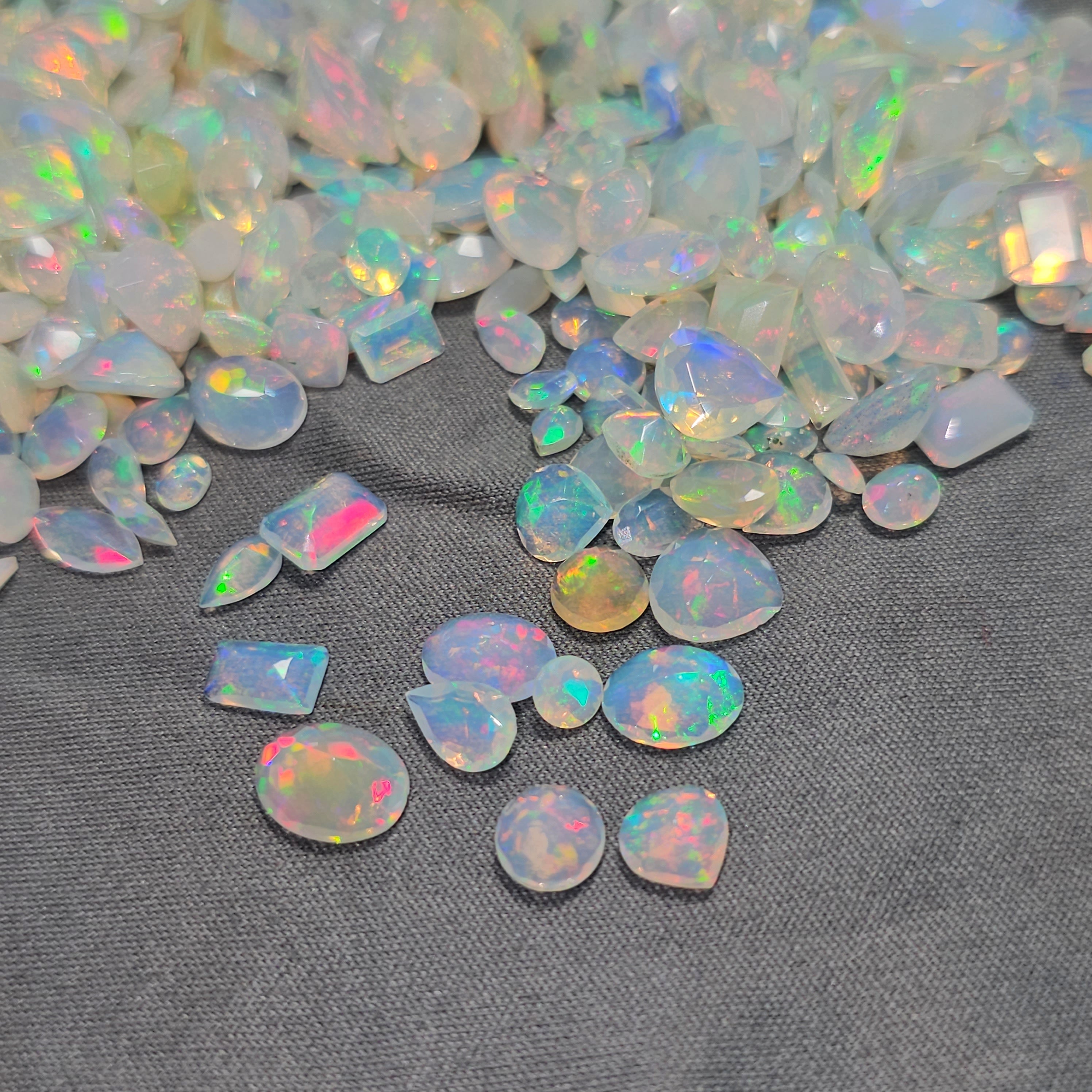 🔥 End Today | Faceted Natural Opal 5 Cts scoop | 18-20 Pcs | 4-8mm - The LabradoriteKing