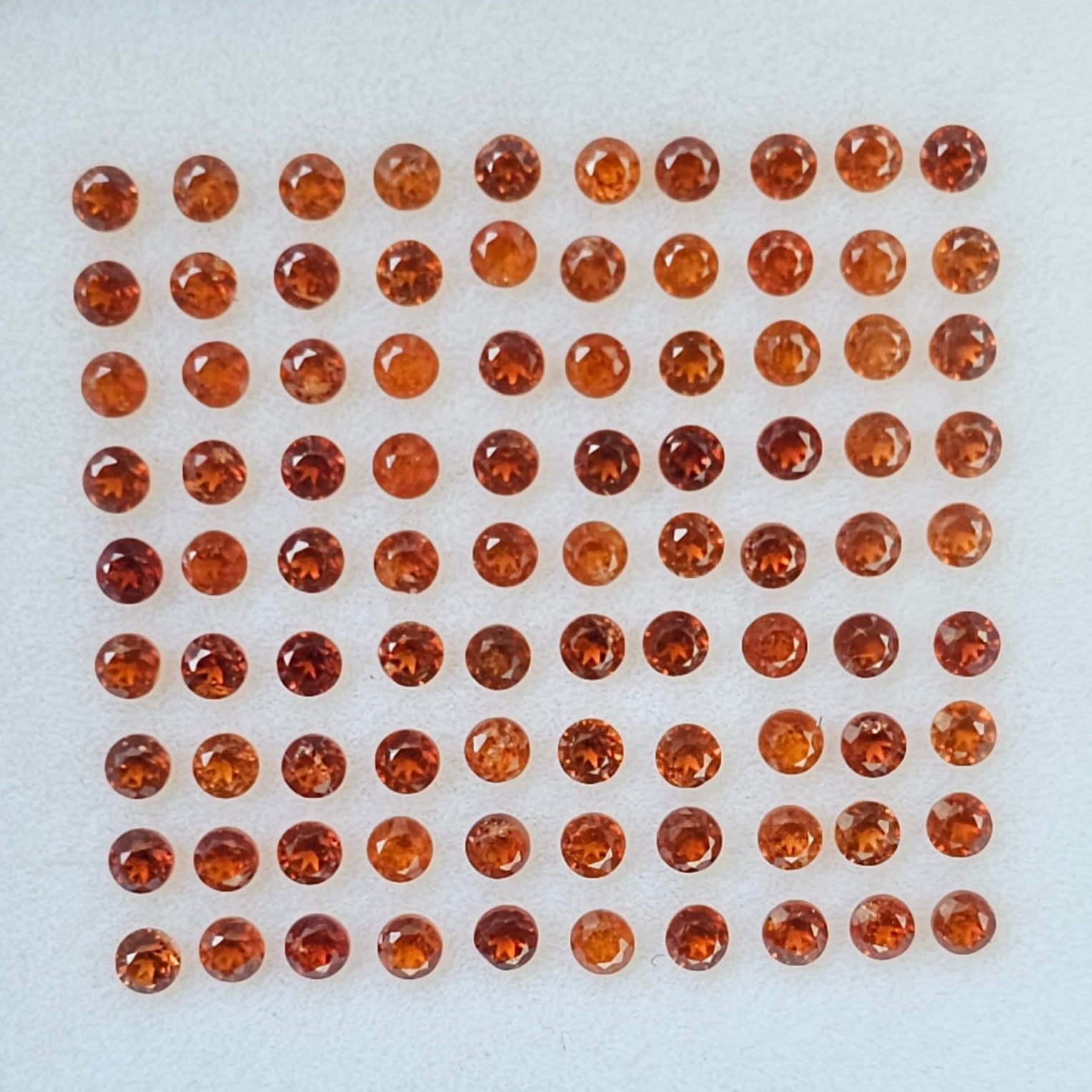 90 Pcs Natural Hessonite Garnet Faceted Gemstone Round Shape: | Size: 2.5mm - The LabradoriteKing