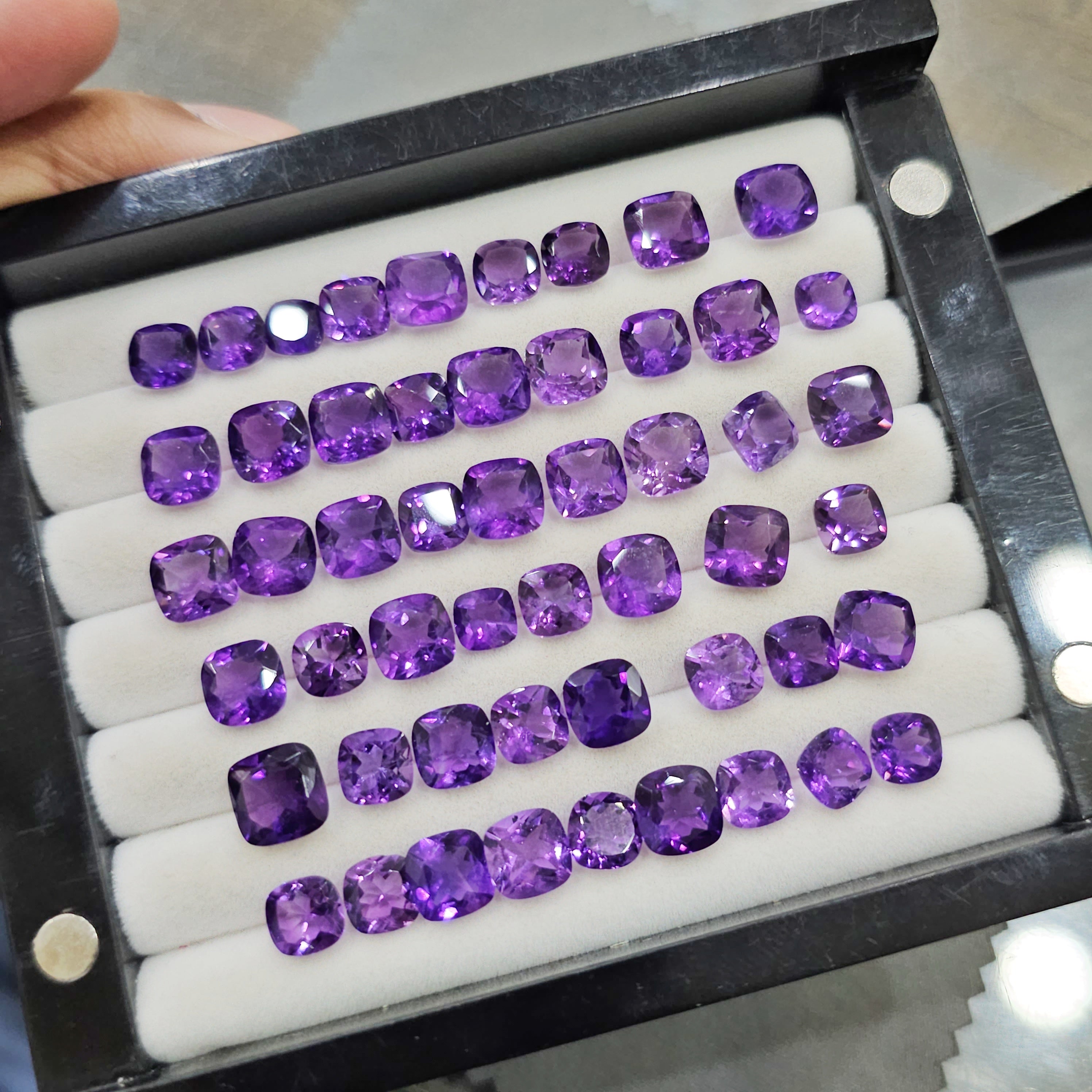 15 Pcs of Amethyst  Cushion | Flawless 5mm to 8mm - The LabradoriteKing