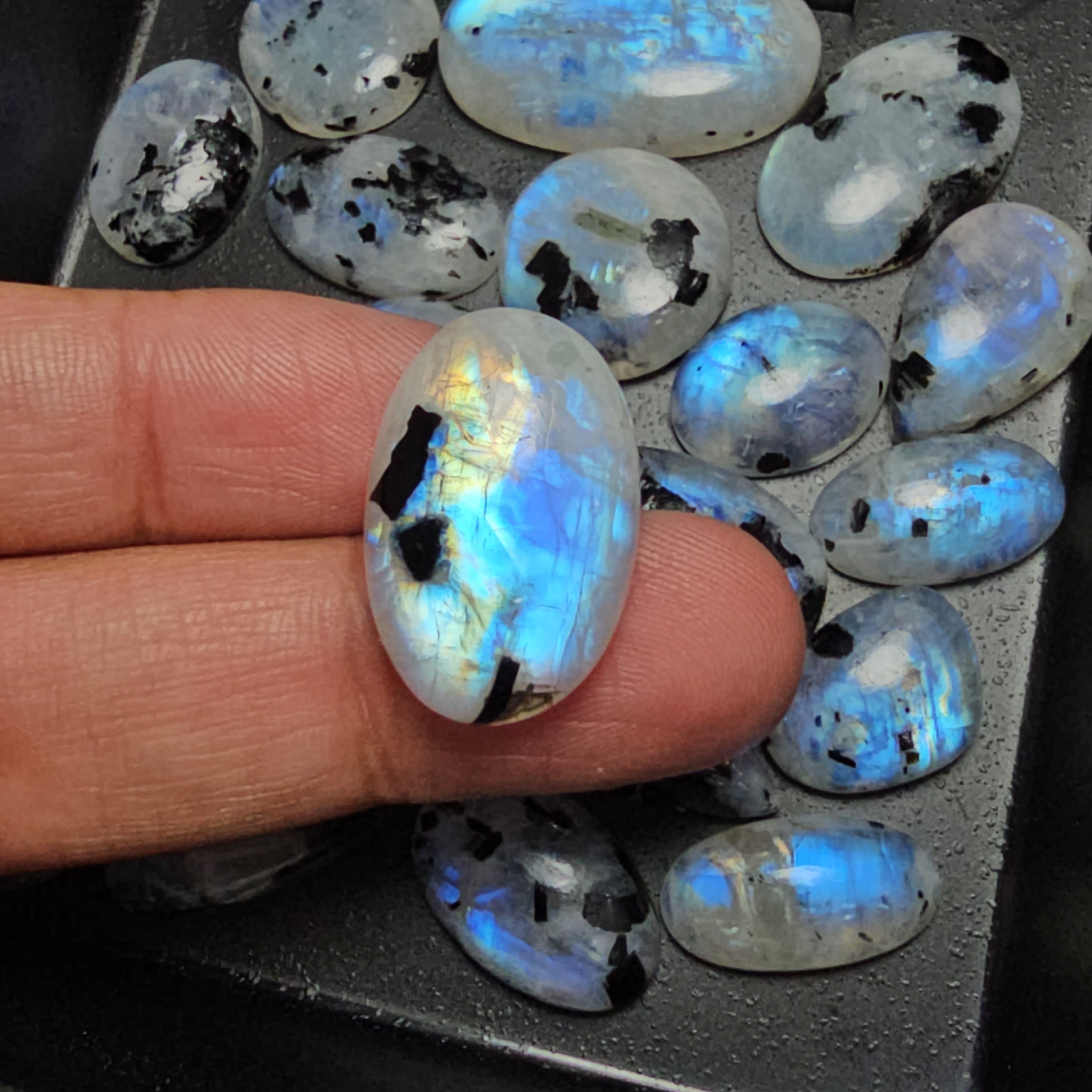 10 Pcs Rainbow Moonstone with Blue Flash and Black Tourmalines - The LabradoriteKing