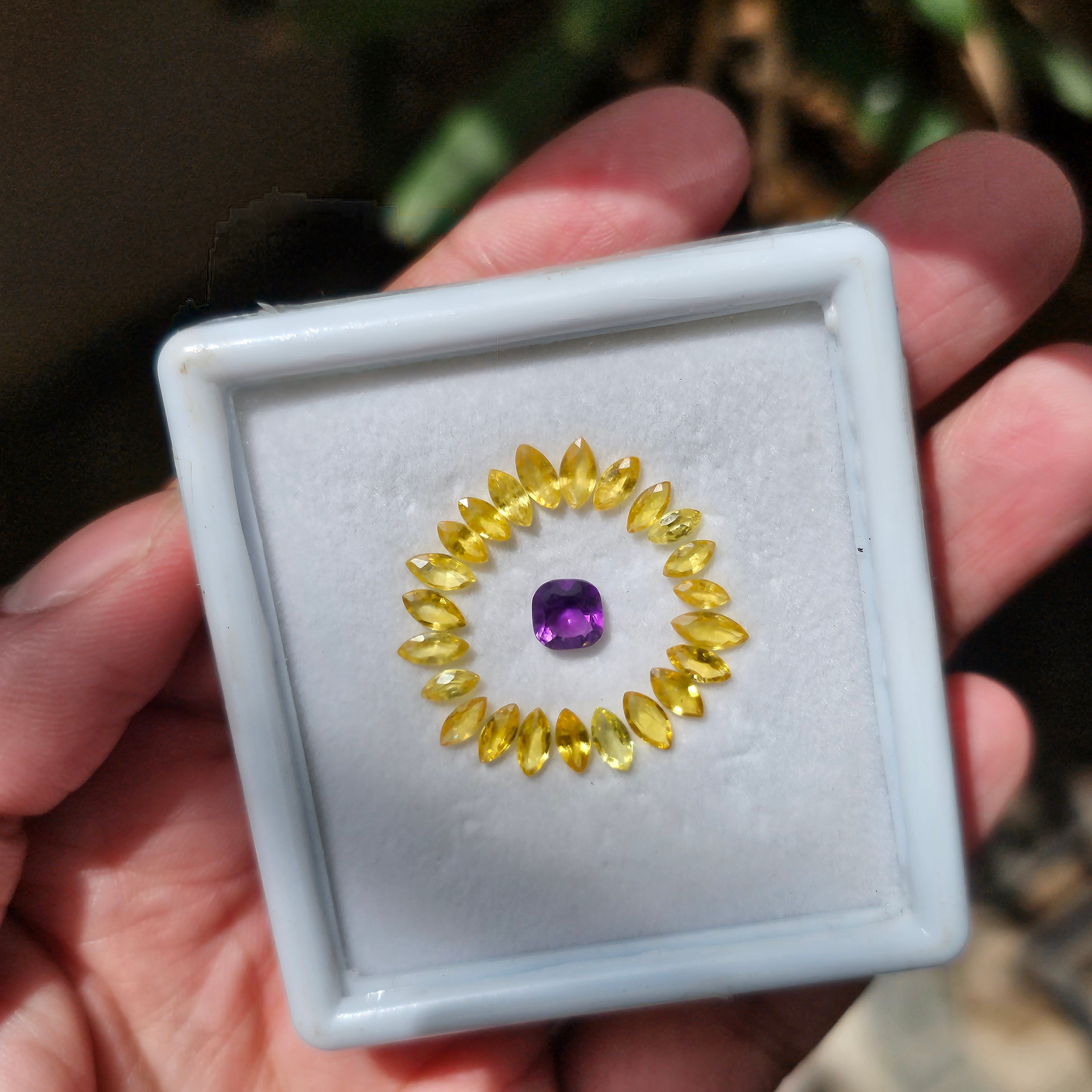 24 Pcs Natural Yellow Sapphire & Amethyst Faceted Gemstone Square And Marquise Shape: | Size: 3-6mm - The LabradoriteKing