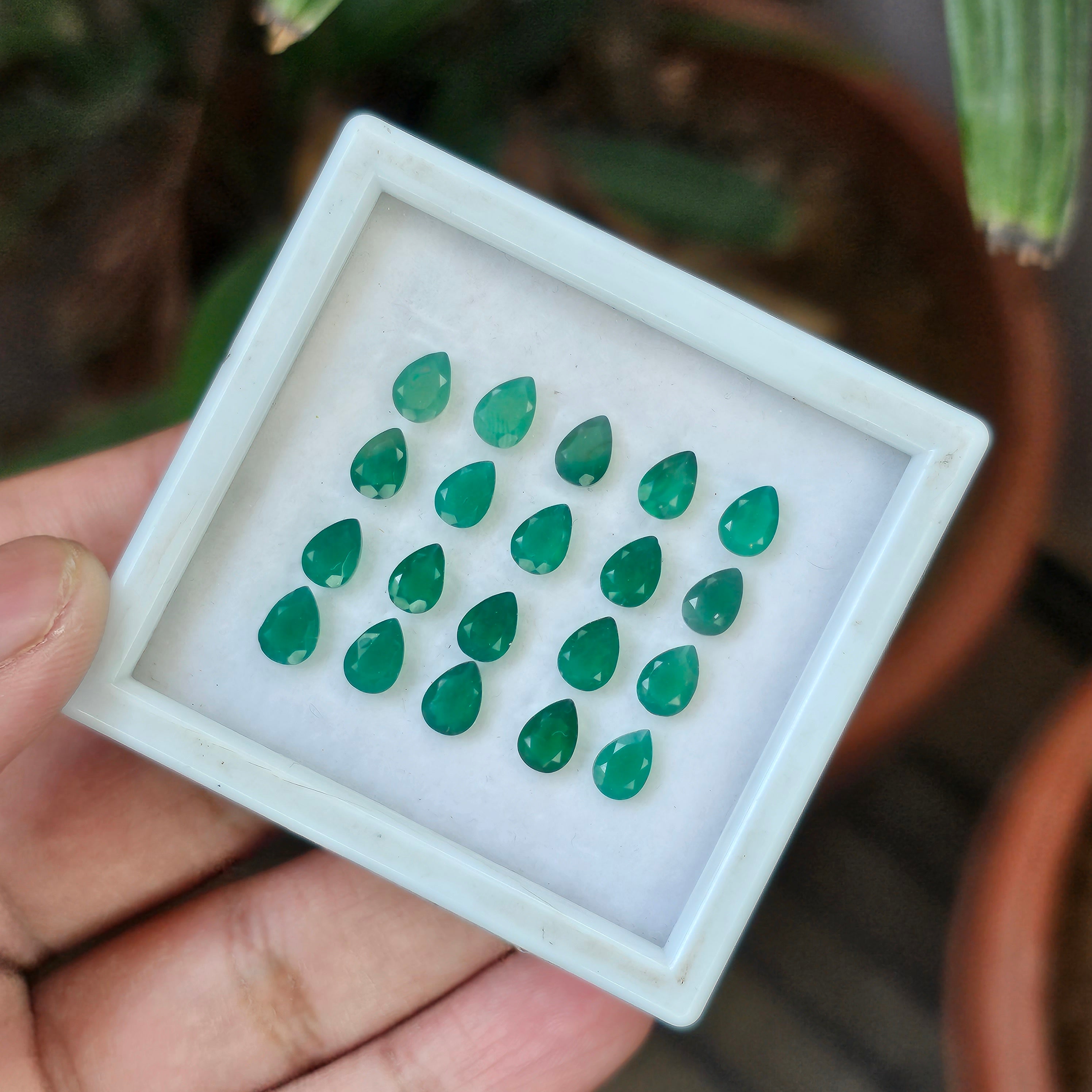 20 Pcs Natural Green Onyx Gemstone Faceted Pear Shape:| Size 5-7mm - The LabradoriteKing