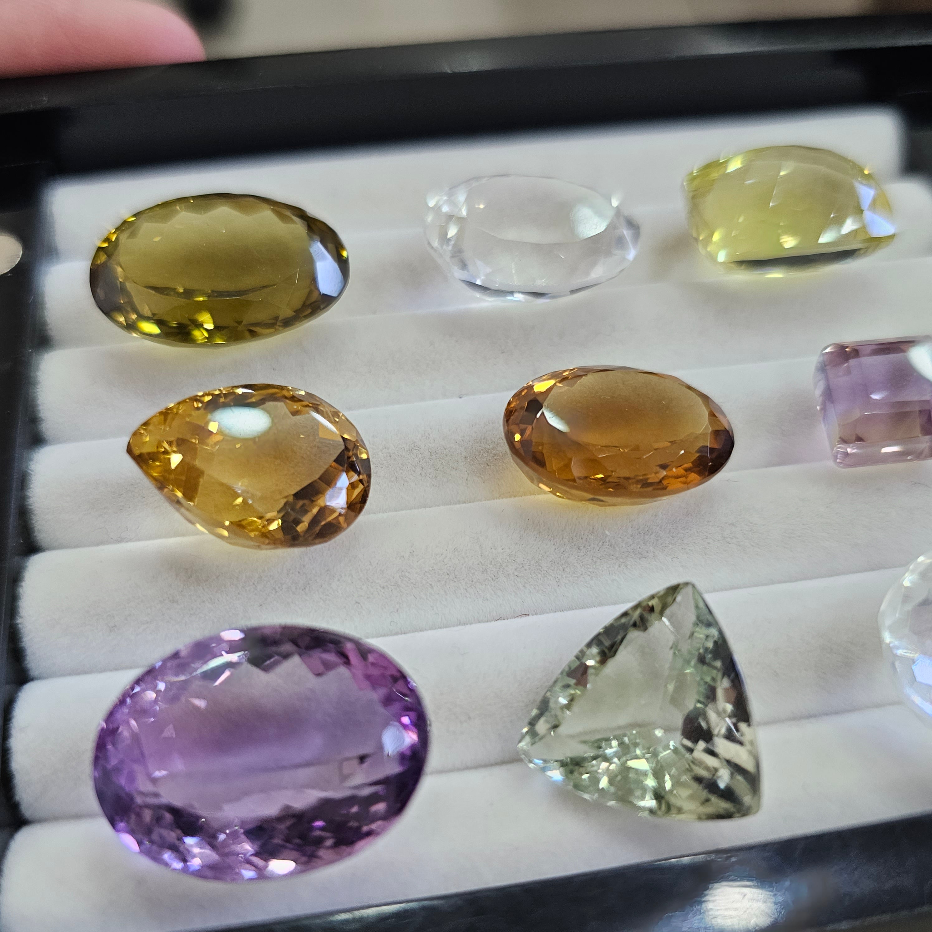 9 Pcs Natural Gemstone Shape | Lemon, Amethyst, Bear, Whisky, Topaz, Ametrine - The LabradoriteKing