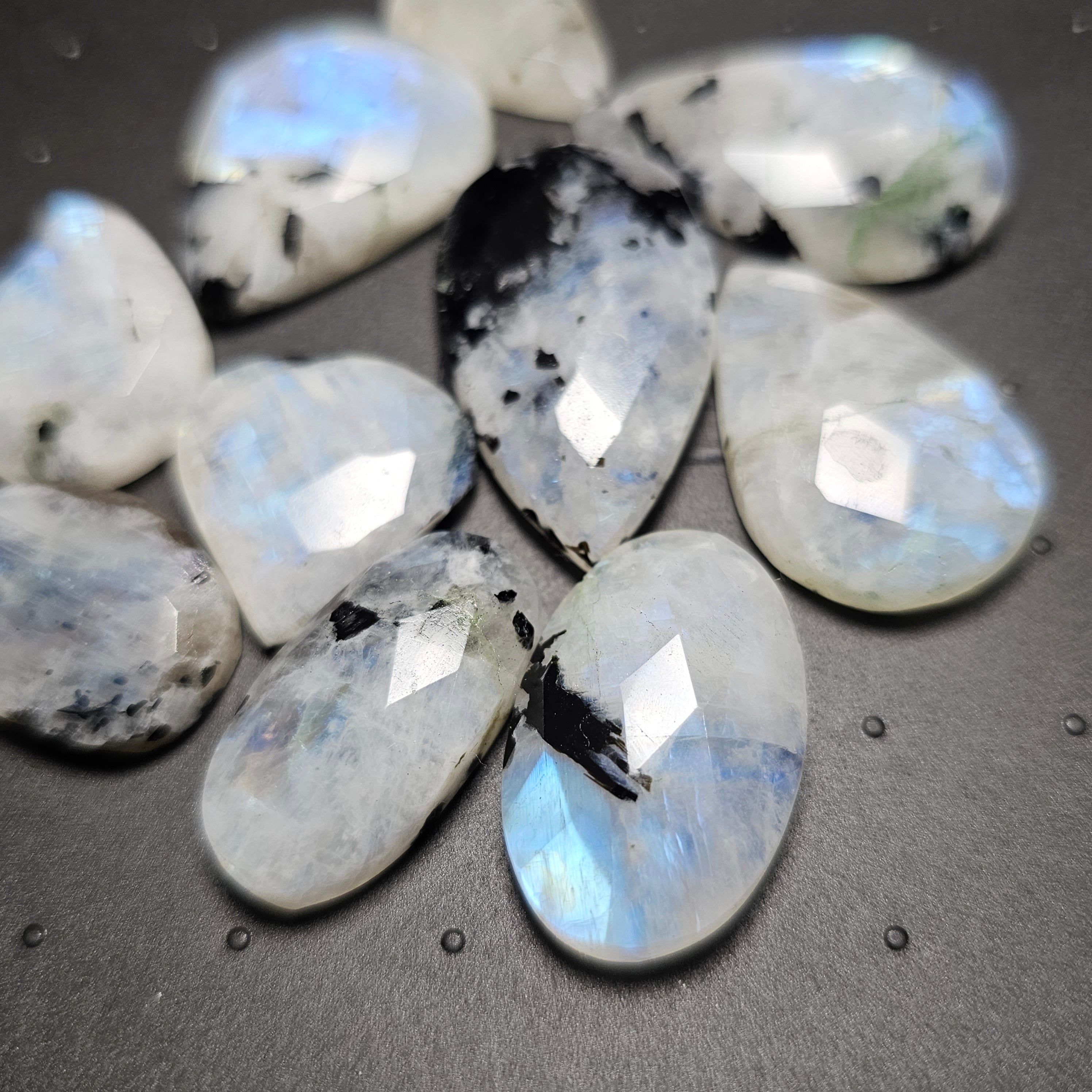 15 Pcs Rosecut Moonstone With Black Tourmaline | 25-40mm - The LabradoriteKing