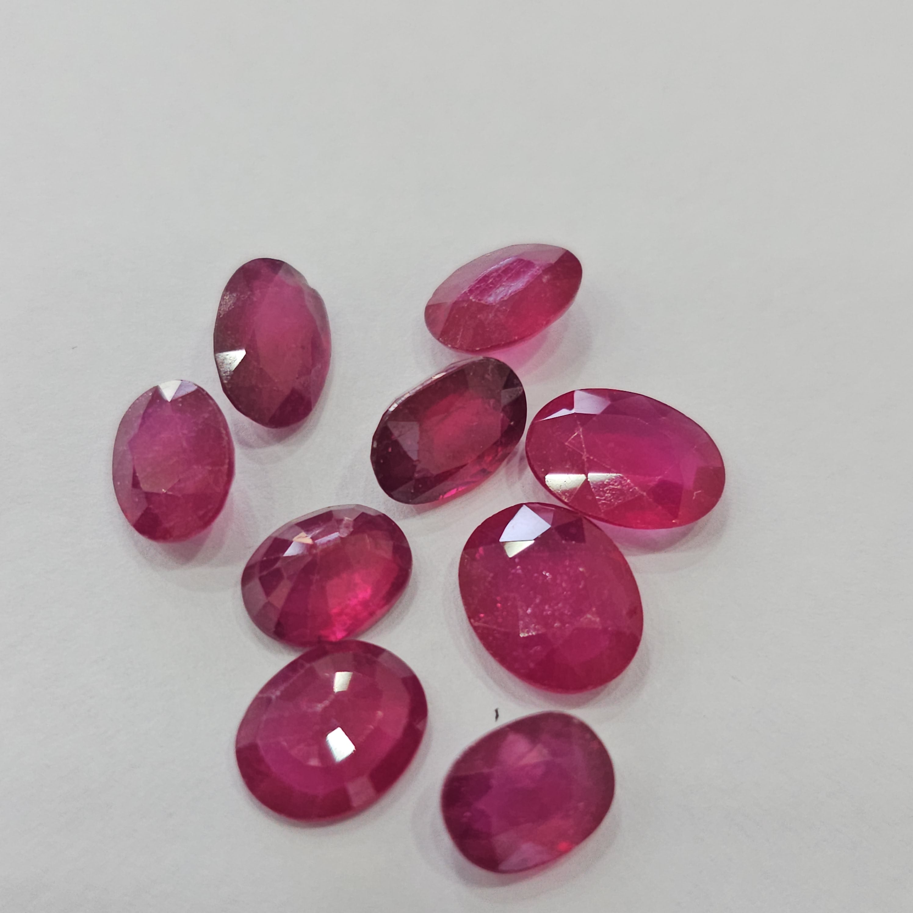 9 Pcs Natural Ruby Faceted Gemstone Shape: Oval | Size: 9-11mm - The LabradoriteKing