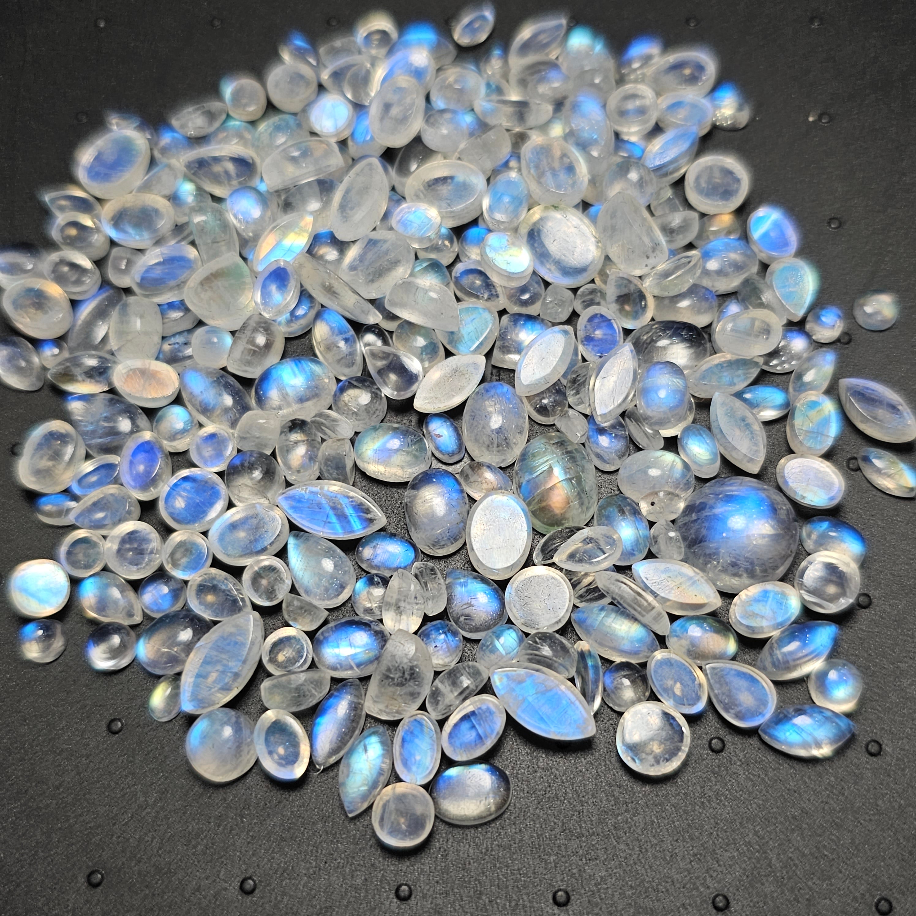 50 Pcs of Good Quality Rainbow Moonstone Cabochons | 3-10mm - The LabradoriteKing