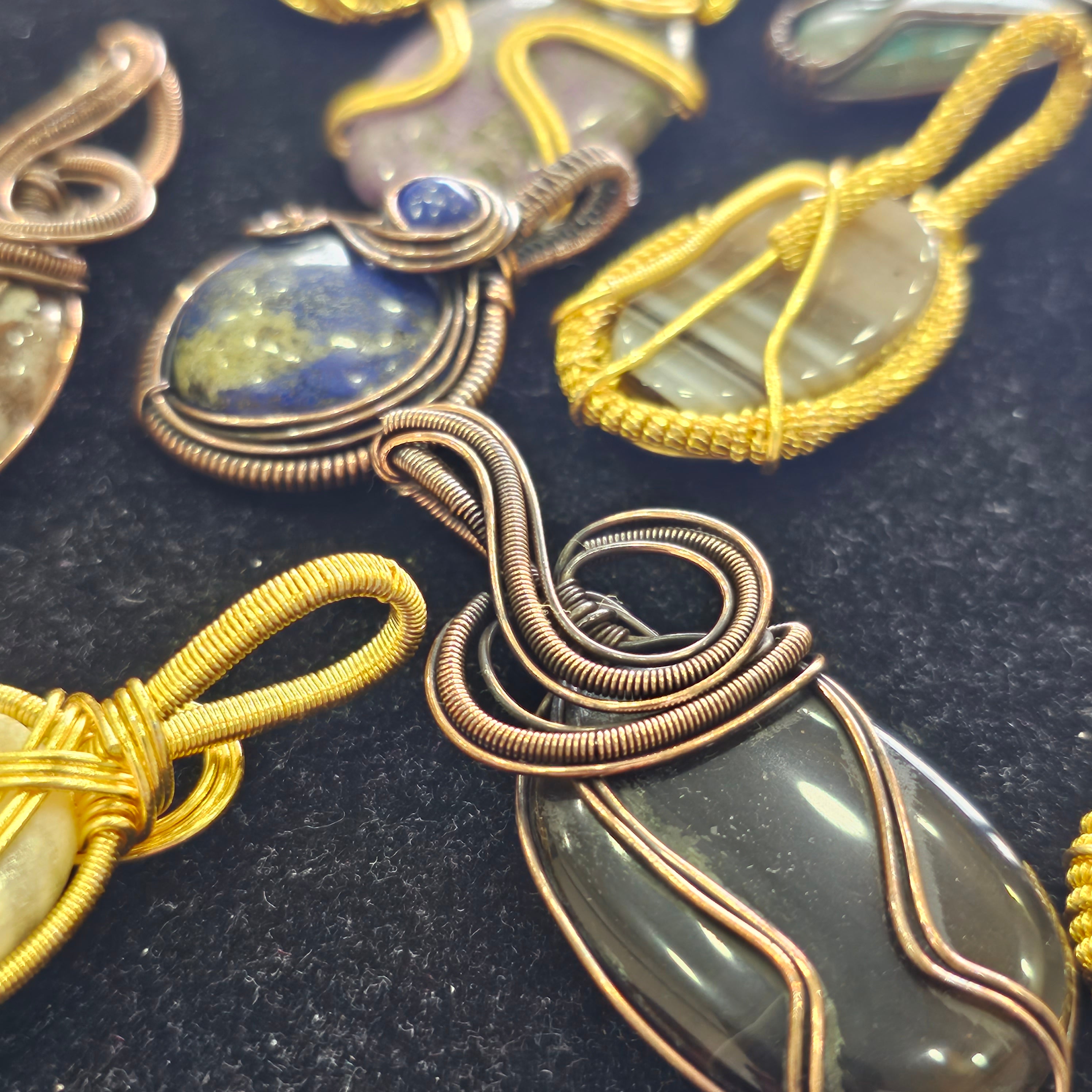 20 Pcs Wire Wrapped Pendant Gemstone Mix | 3 to 4 Inches - The LabradoriteKing