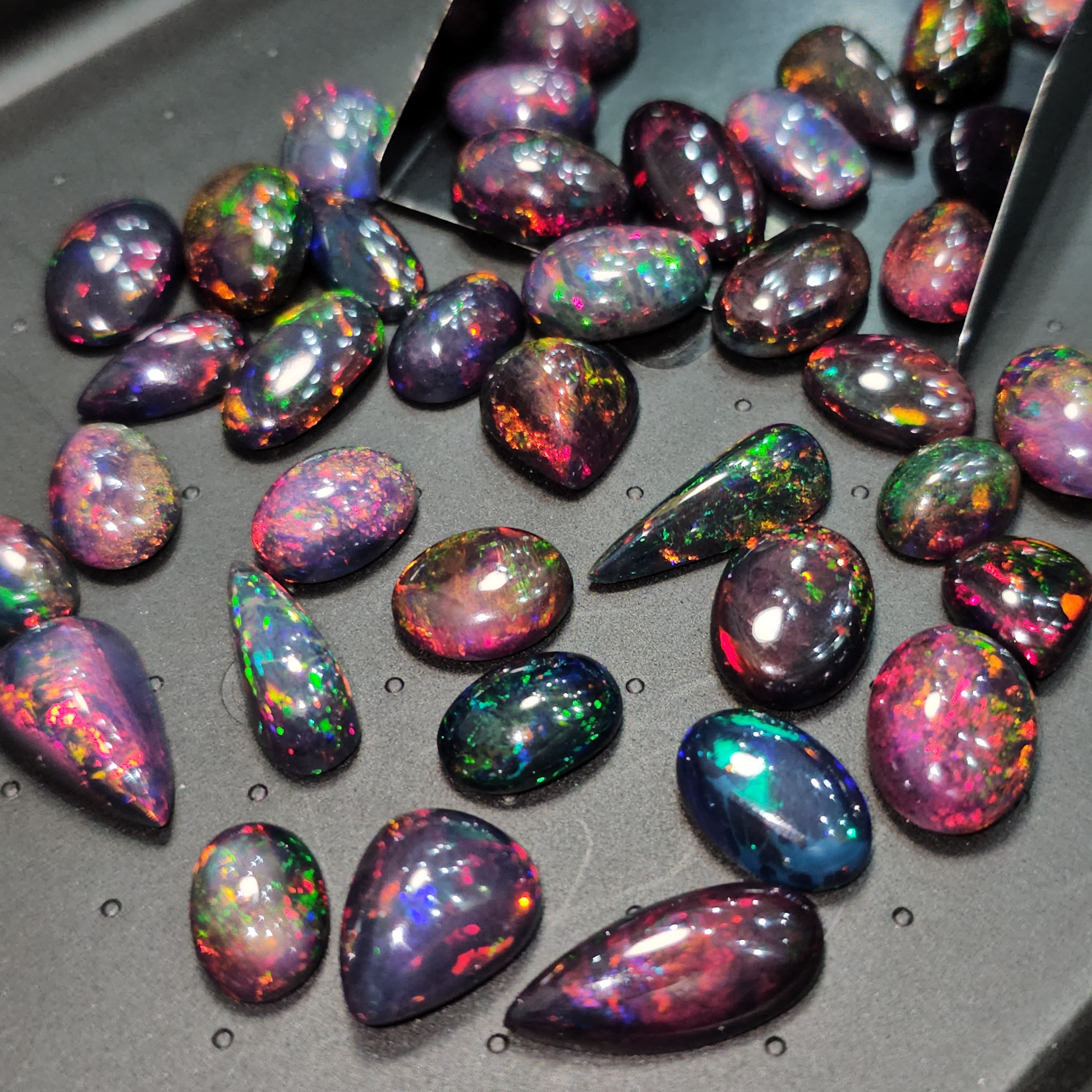 Natural Black Opal Cabochons(Smoked) | 14-17mm | 1 Pc | Top Quality - The LabradoriteKing