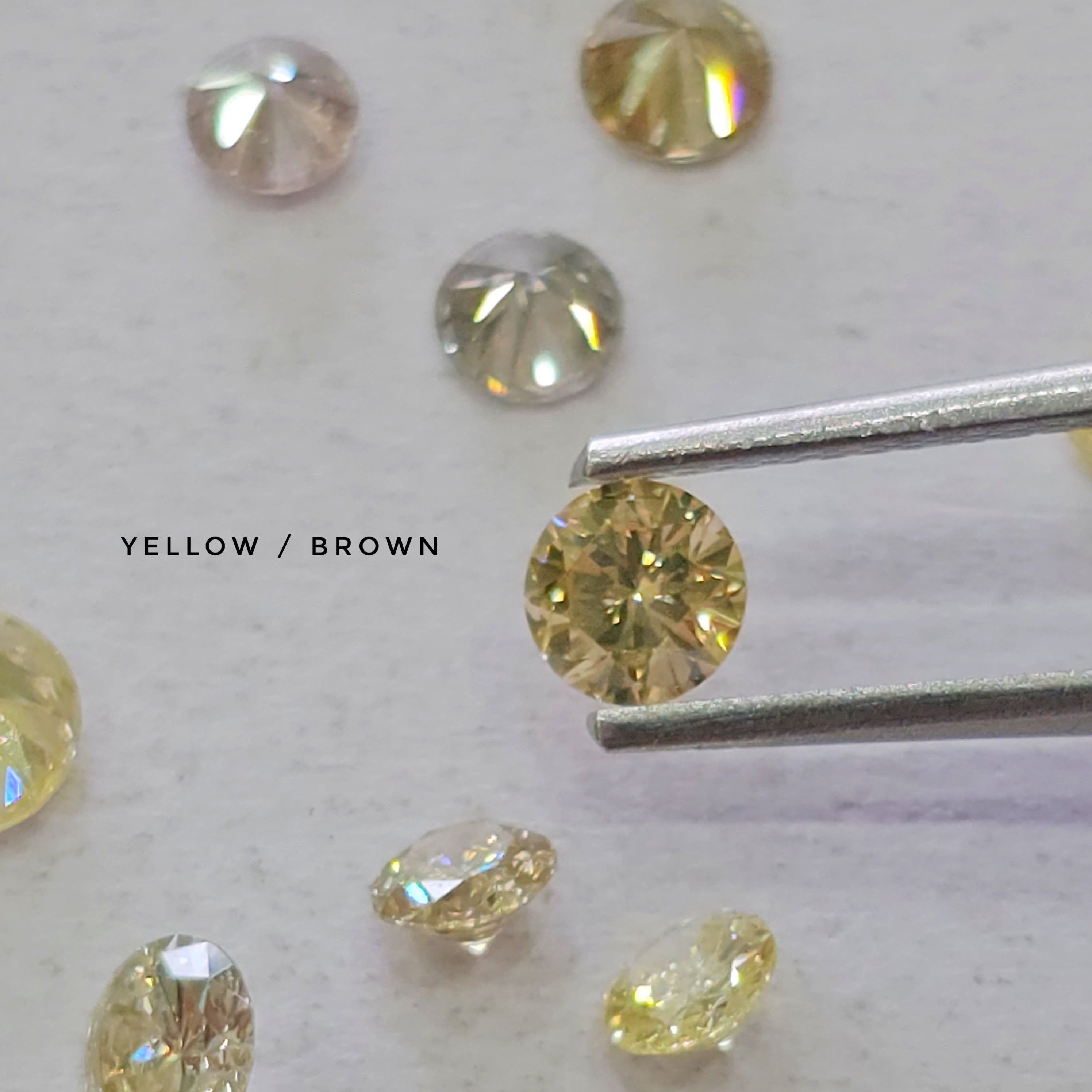 Yellow/ Brown Diamonds | 4mm and 5mm Round Brilliant Cut | With Certificate - The LabradoriteKing