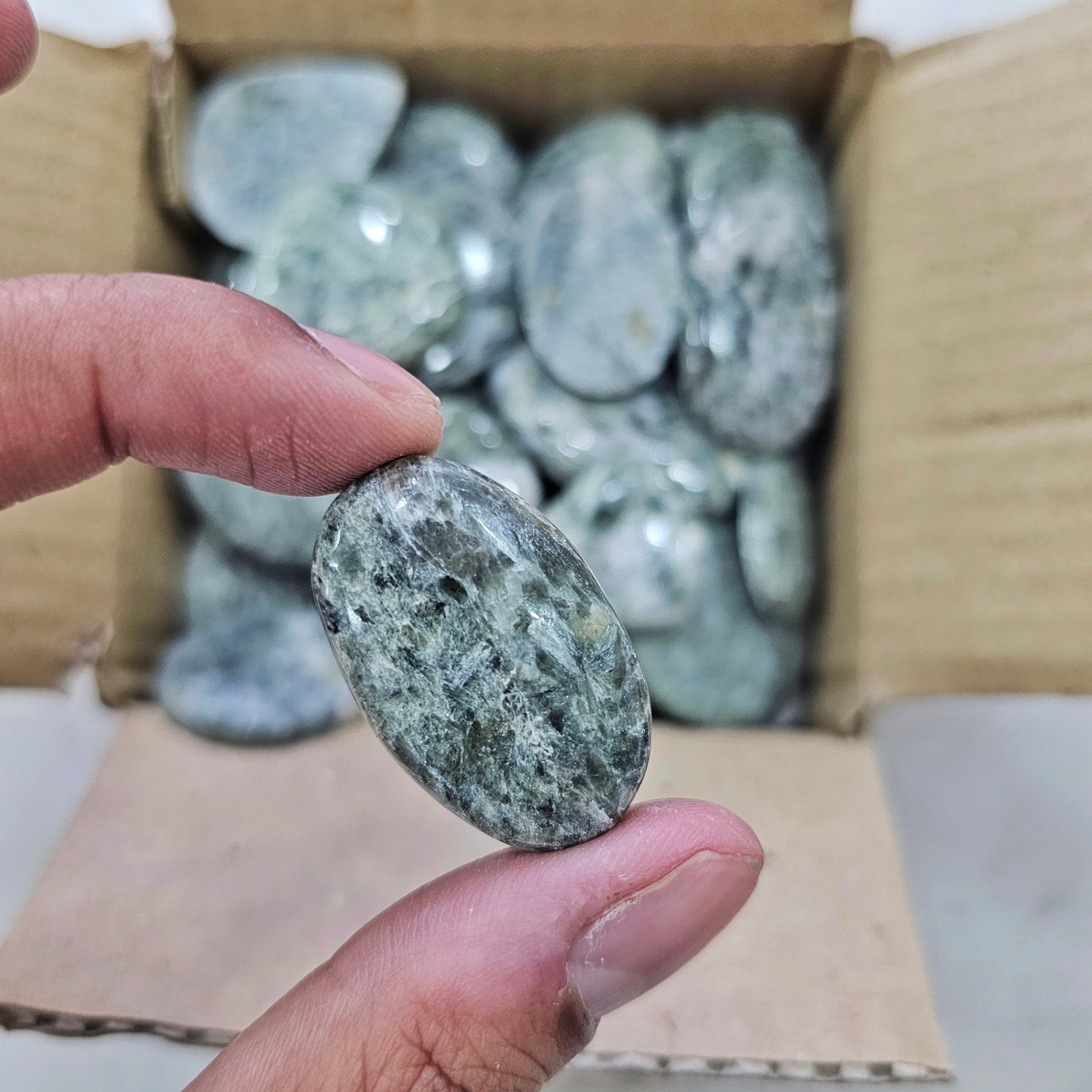 500 Grams of Seraphinite Cabochons | 1 to 3 Inches | 40-50 Pcs - The LabradoriteKing