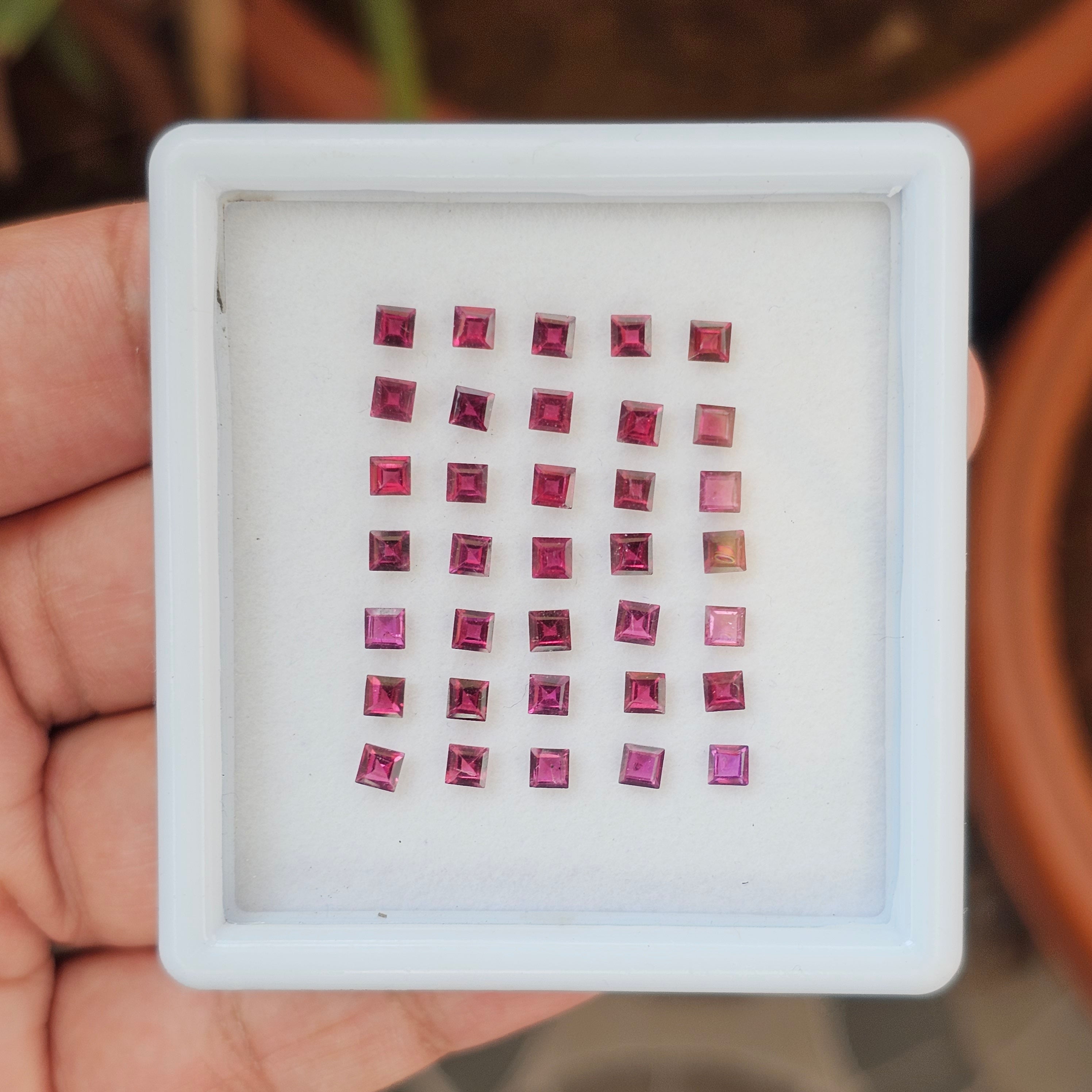 35 Natural Rhodolite Garnet : Square Shape | Size:3mm - The LabradoriteKing