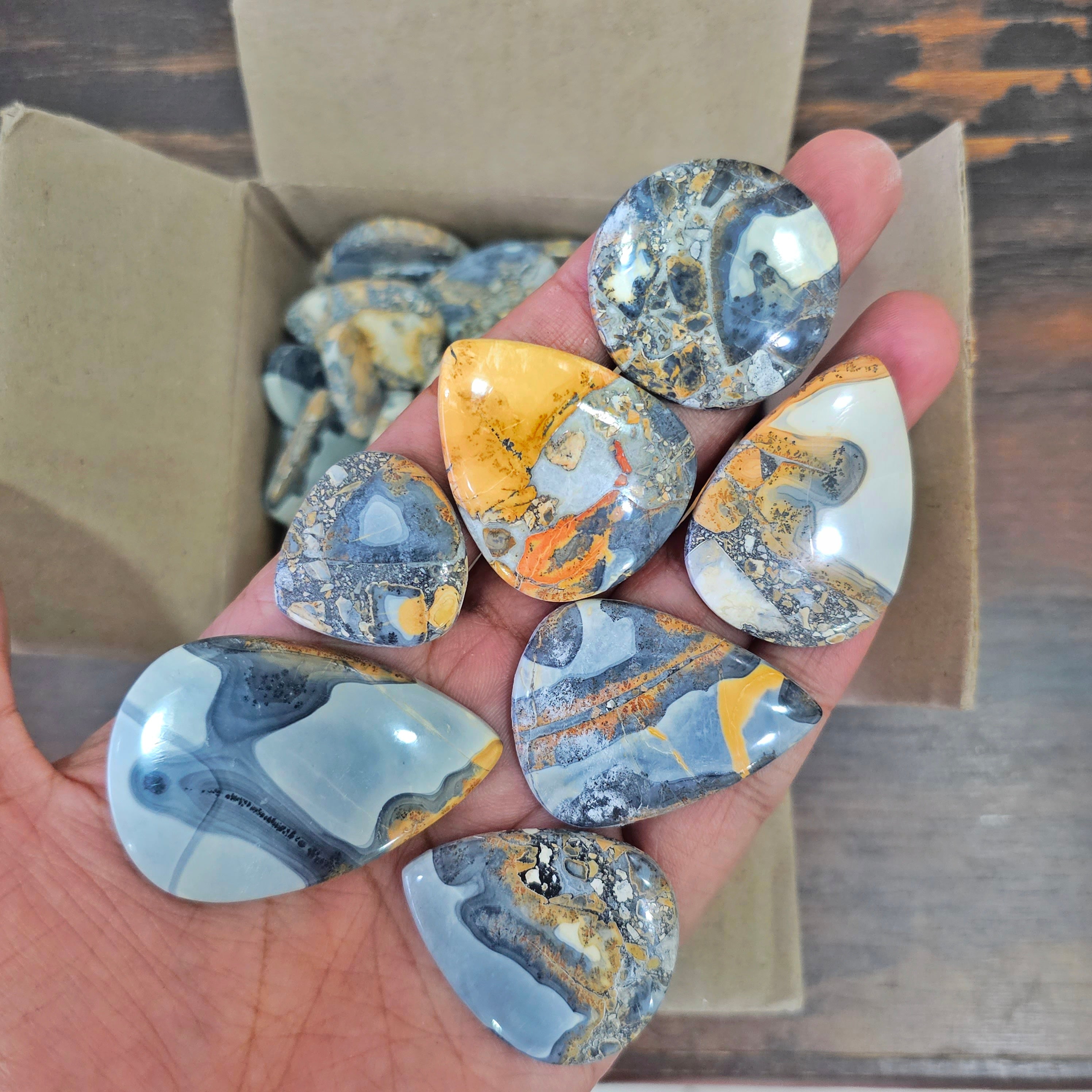 500 Grams of Maligano Jasper | Rare Top Quality | 20-40mm Cabs - The LabradoriteKing