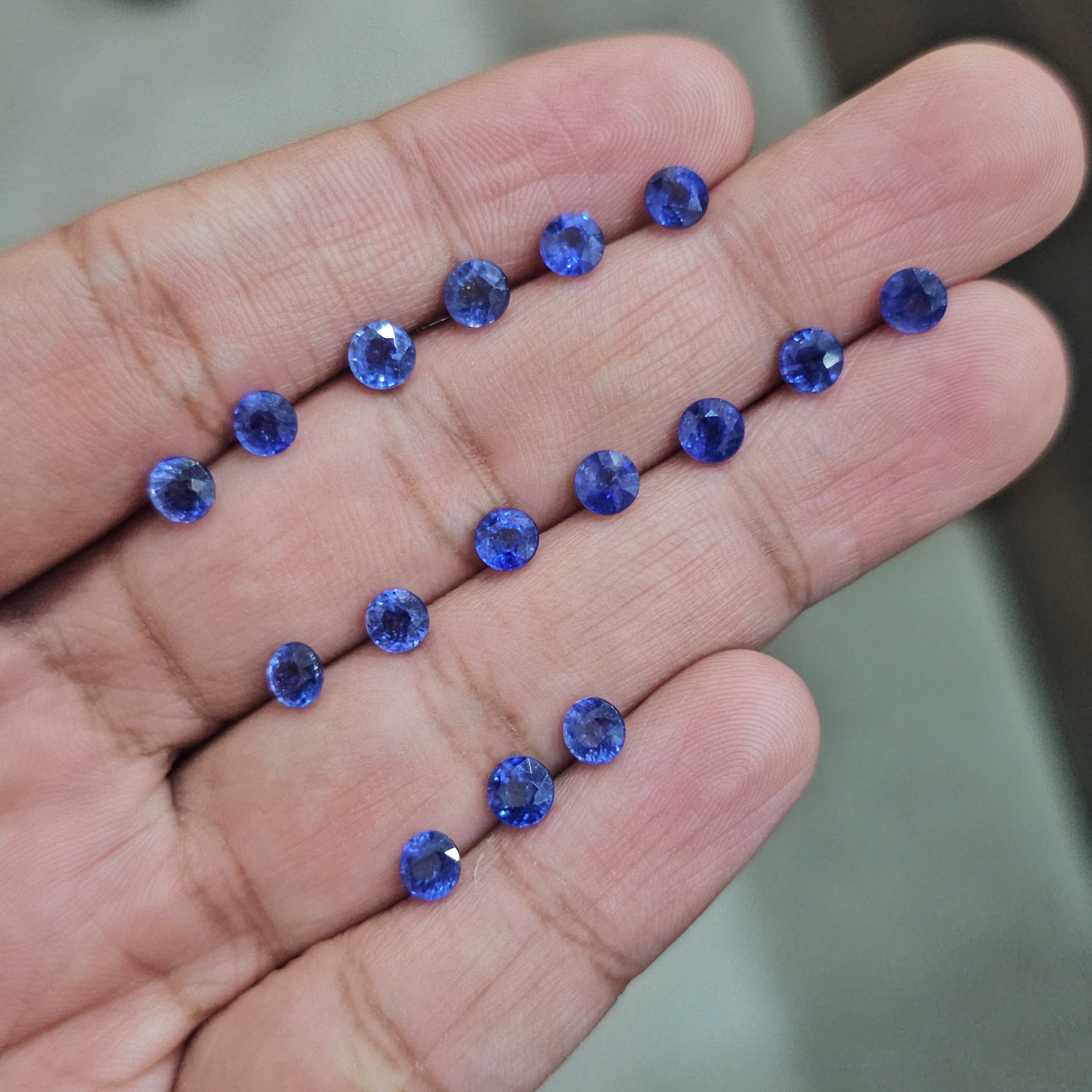 12 Pcs Natural Sapphire  : Round Shape | Size: 4mm, 5mm , 6mm - The LabradoriteKing