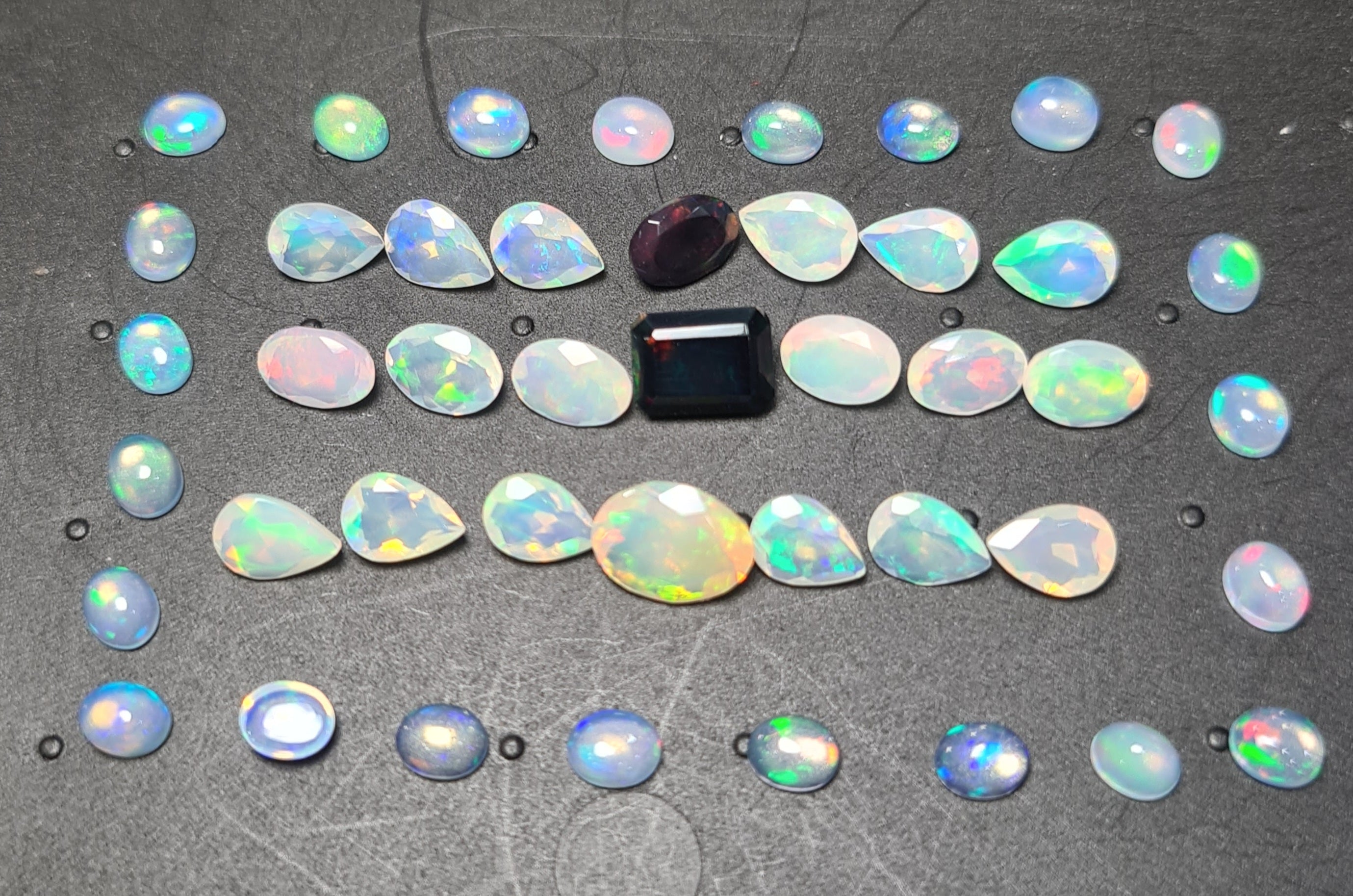 Wholesale Lot: 44 Pcs Natural Opal Faceted & Cabochon 5-9mm | 15.5Cts Approx. | Ethiopian Mined Untreated - The LabradoriteKing