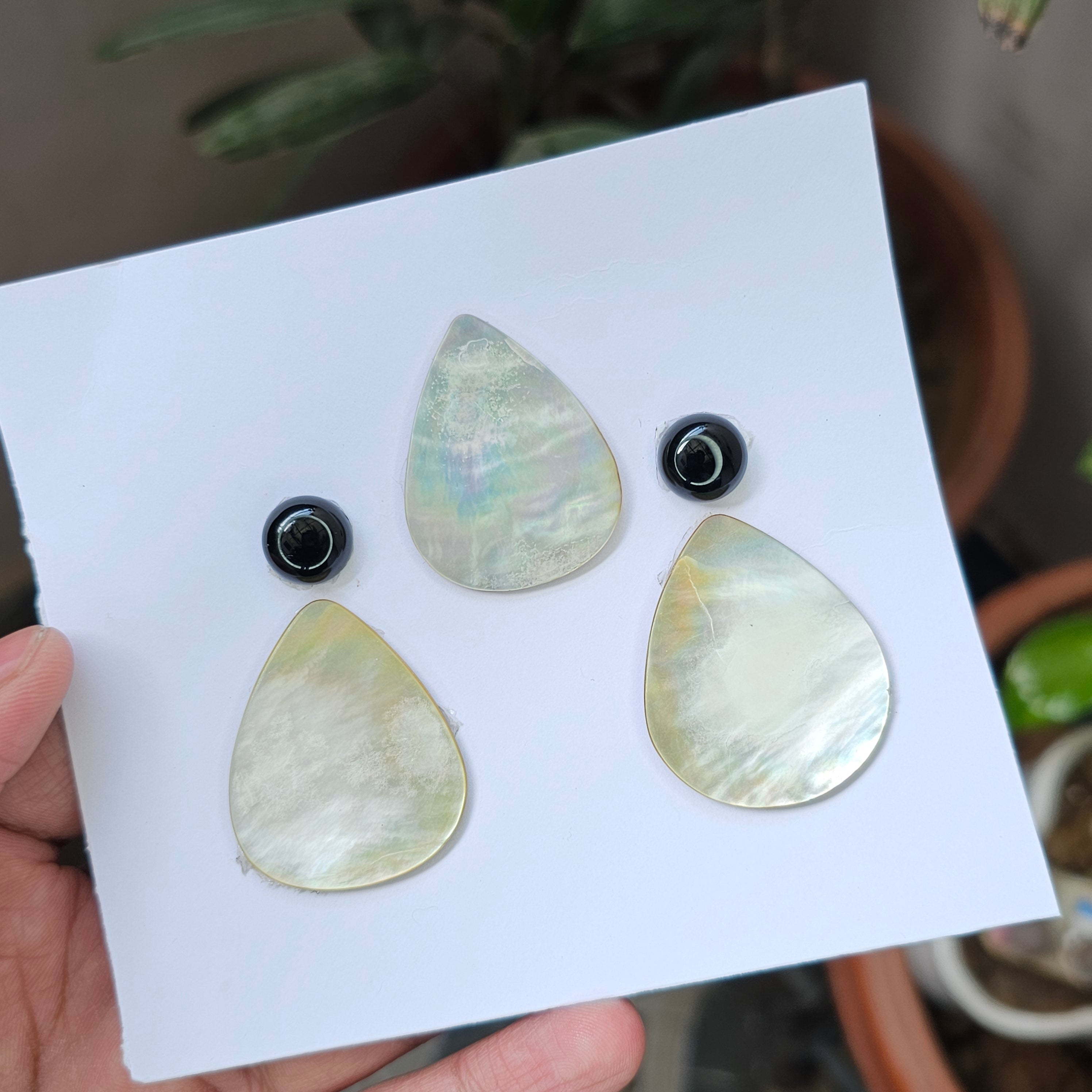 1 Card Of Natural Mother Of Pearl & Black Onyx Earring Set | Pear & Round Shape | Size:12-39mm - The LabradoriteKing