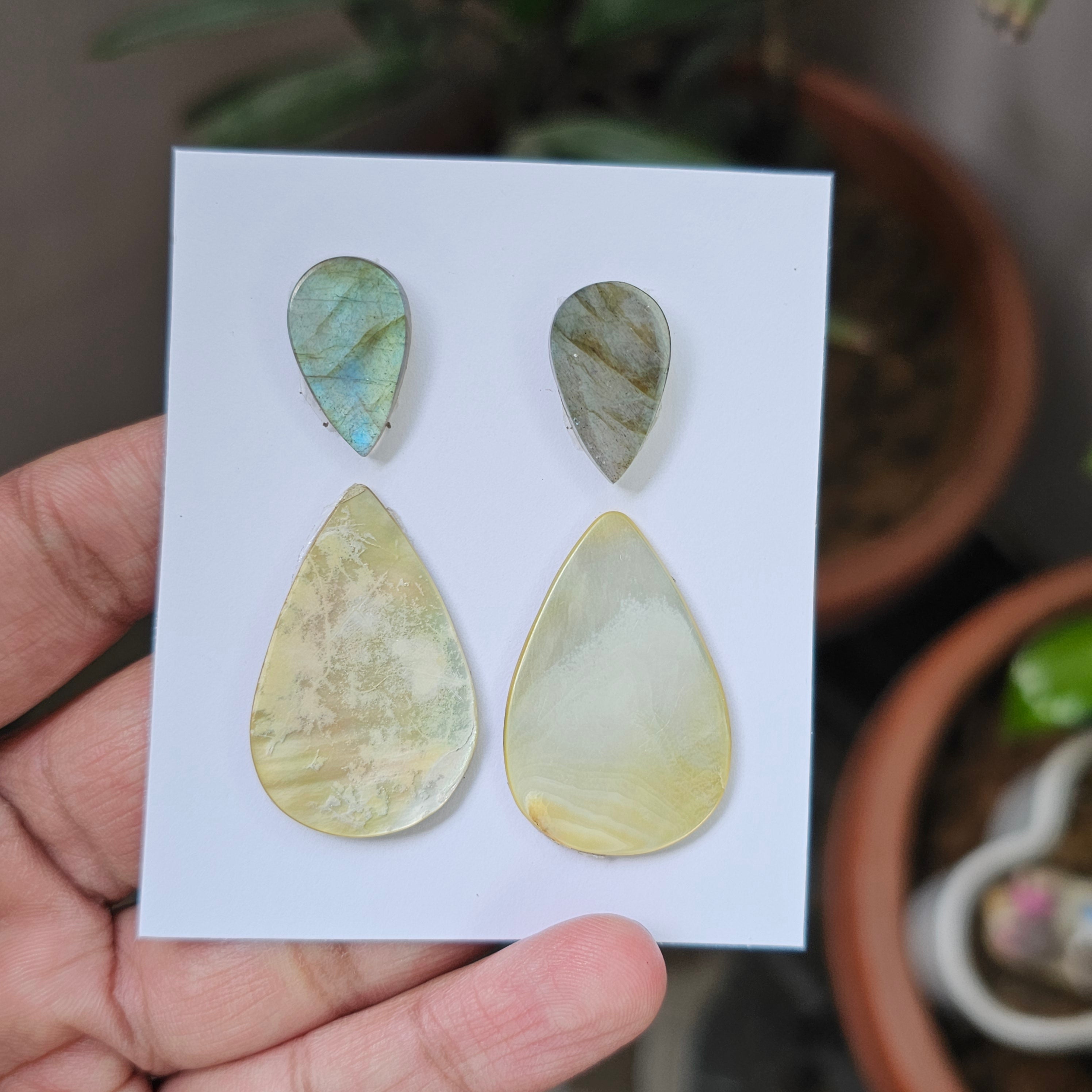 1 Card Of Natural Mother Of Pearl & Labradorite| Pear Shape | Size:21-36mm - The LabradoriteKing