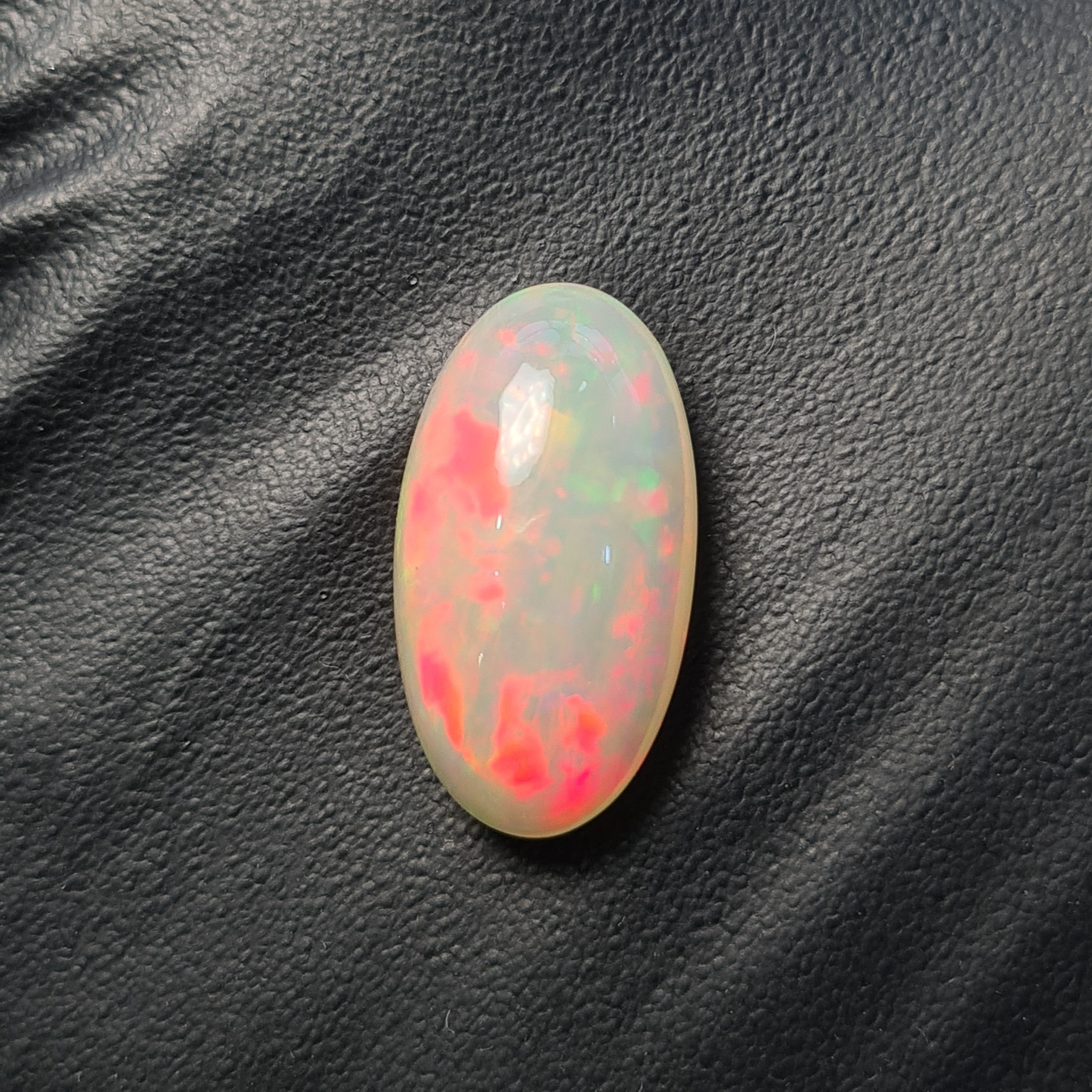 1  Pcs Of Natural Ethopian Opal  | Oval Shape | Size: 12x21mm - The LabradoriteKing