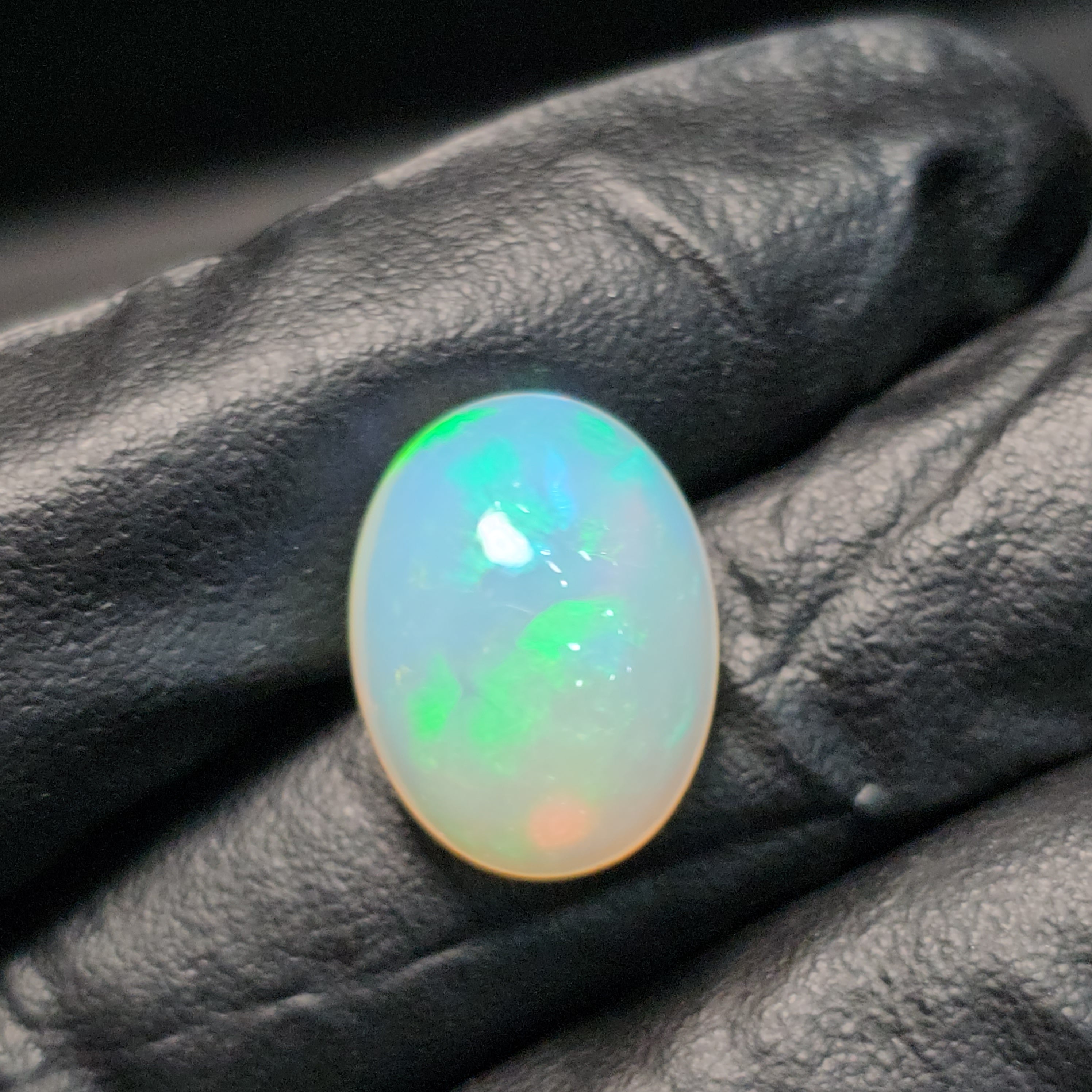 1 Pcs Of Natural Ethopian Opal Oval Shape  |WT: 7.8 Cts|Size:17x13mm - The LabradoriteKing