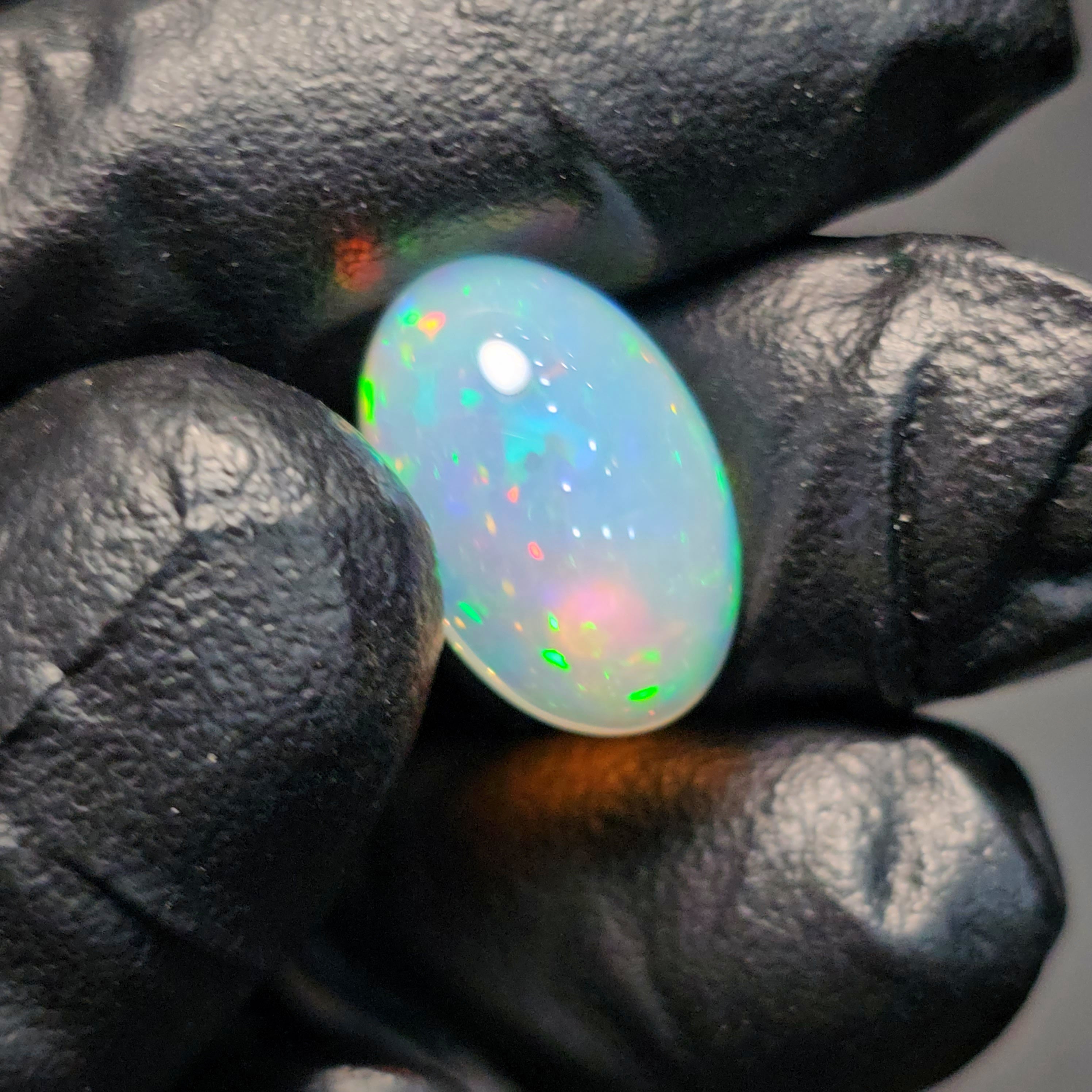 1 Pcs Of Natural Ethopian Opal Oval Shape  |WT: 7.2 Cts|Size:16x11mm - The LabradoriteKing