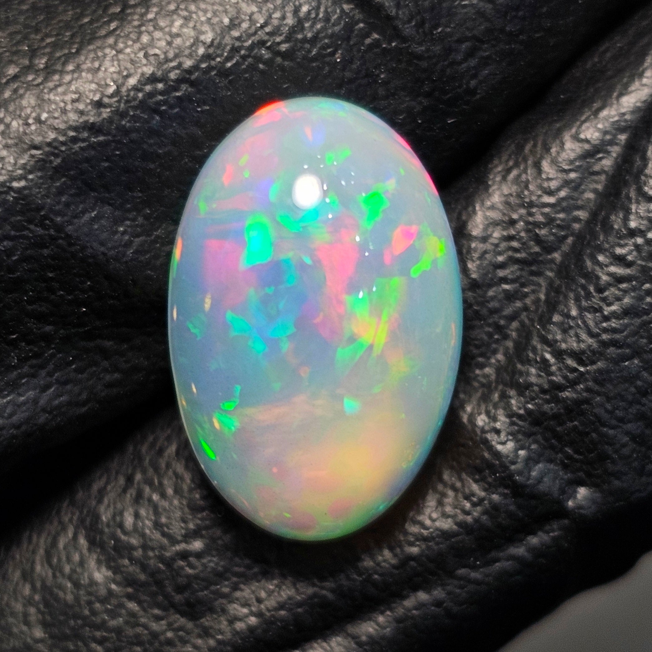 1 Pcs Of Natural Ethopian Opal Oval Shape  |WT: 7.2 Cts|Size:16x11mm - The LabradoriteKing