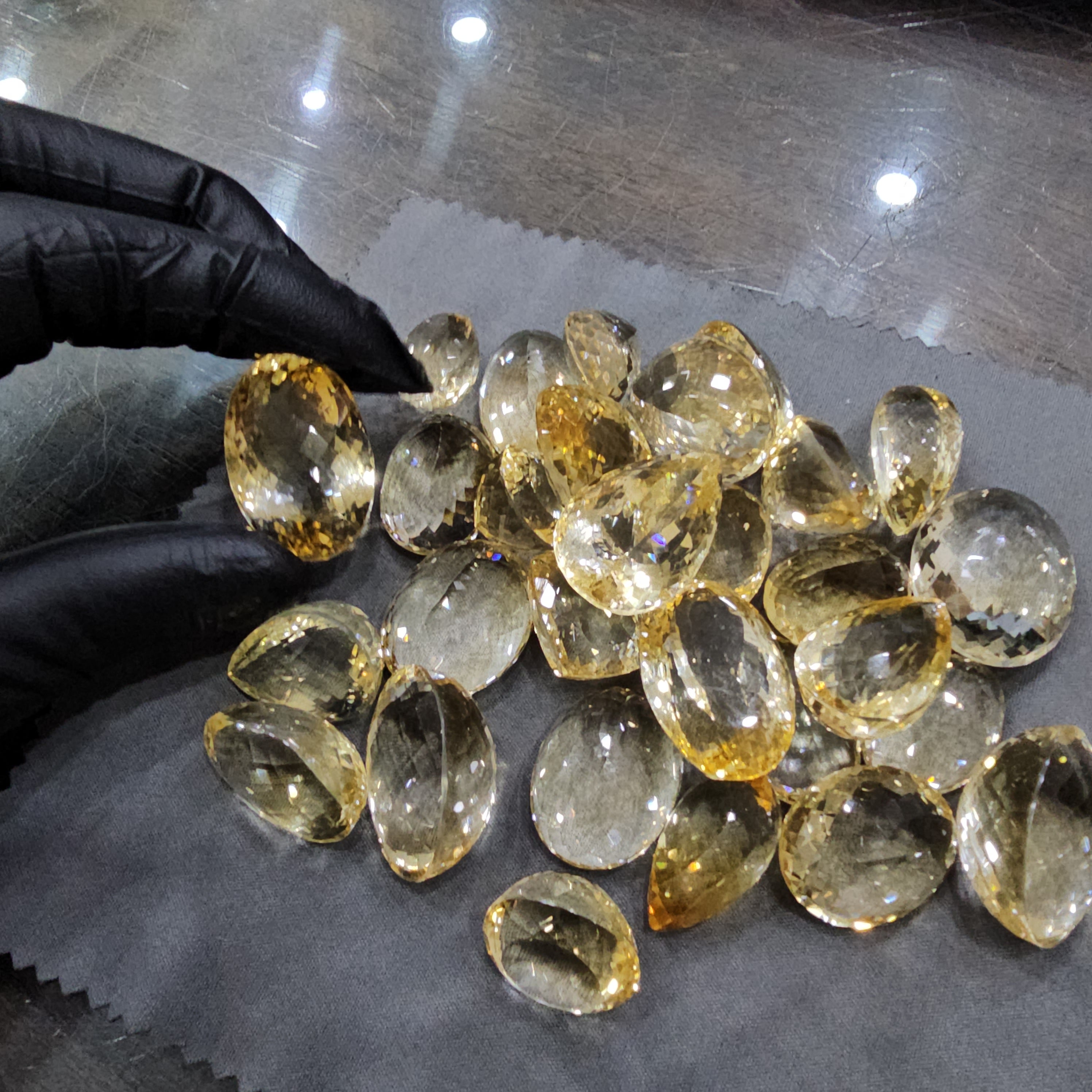 1 Pc of Large Natural Citrine Gemstones |  Flawless - The LabradoriteKing