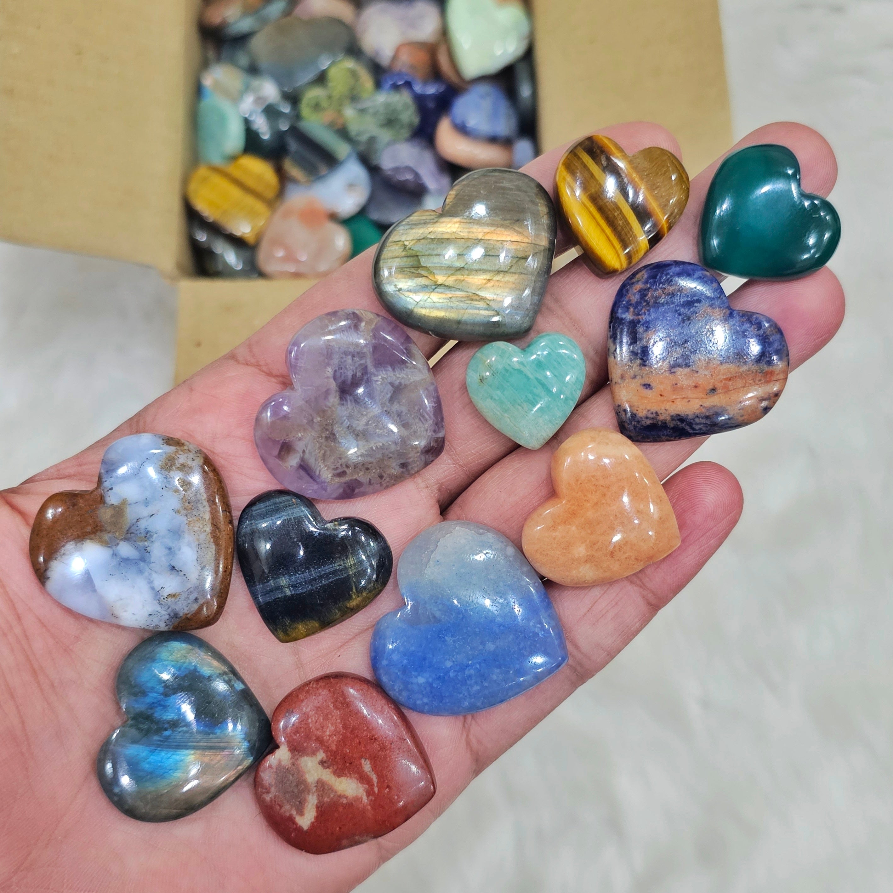 60 Pcs assortment of Crystal Hearts | 1"Inches - 2" Inches | Valentine's Day offer - The LabradoriteKing
