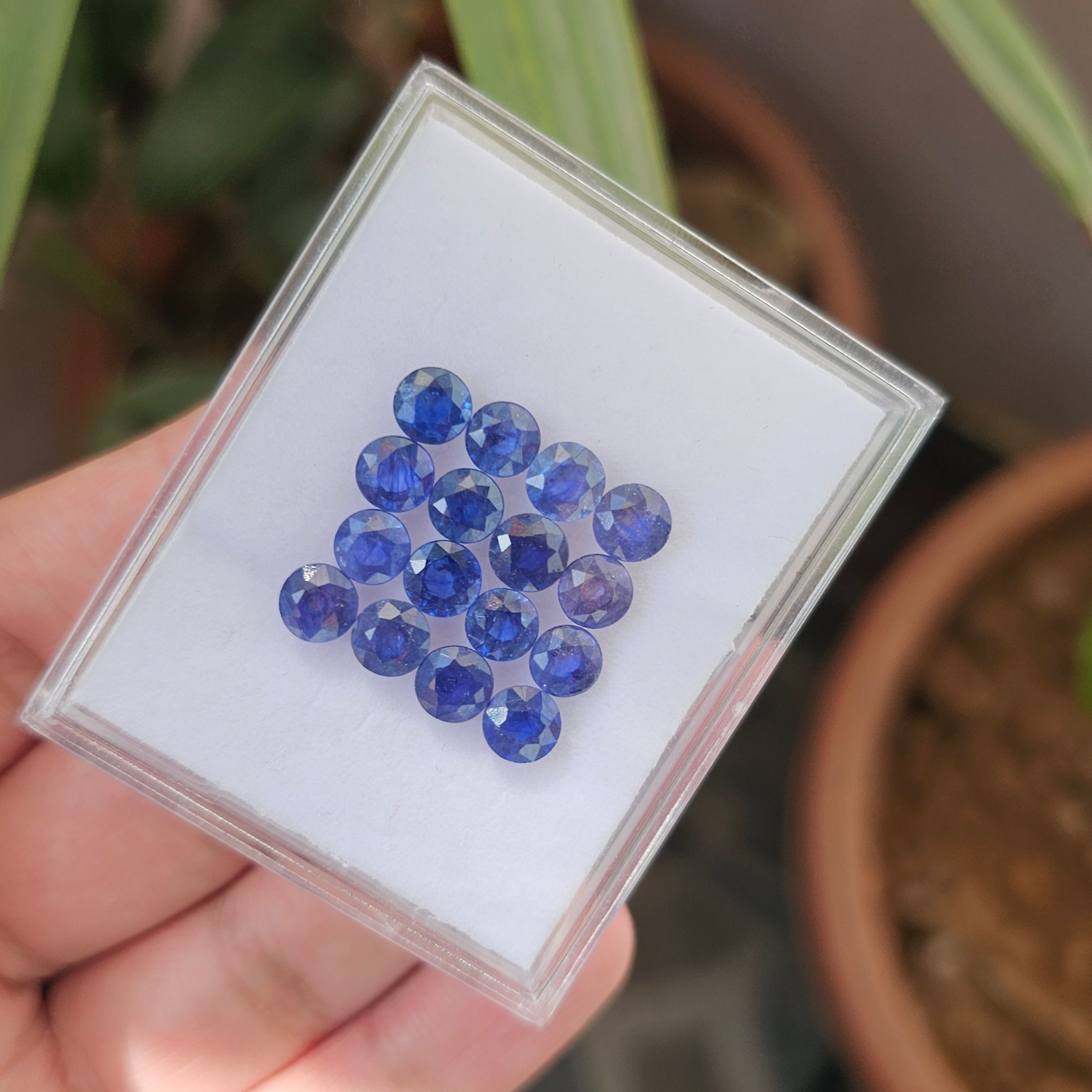 16 Pcs Of Natural Blue Sapphire Faceted |Round | Size:6mm - The LabradoriteKing