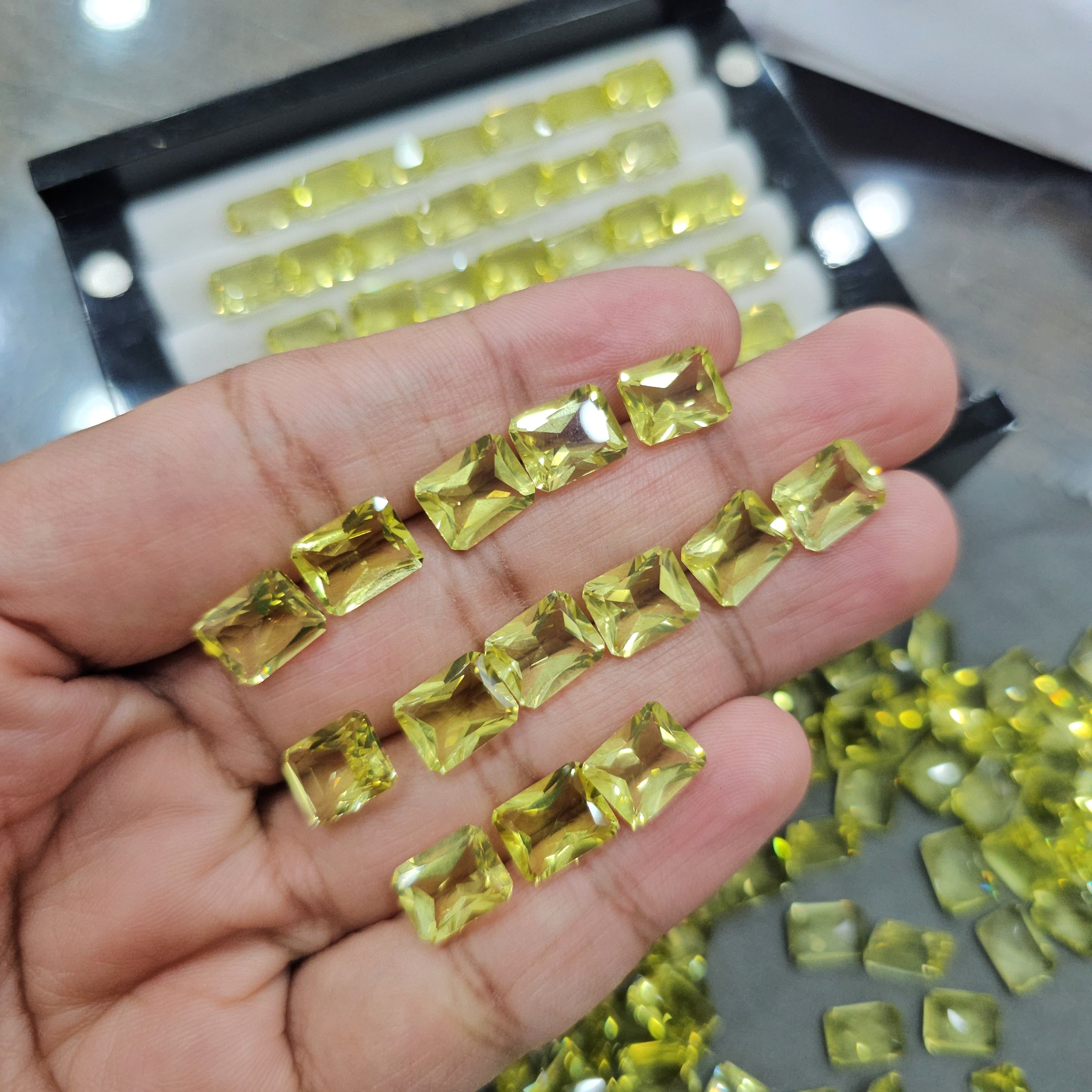 12 Pcs of Green Gold Quartz | Calibrated 10x8mm Rectangle - The LabradoriteKing