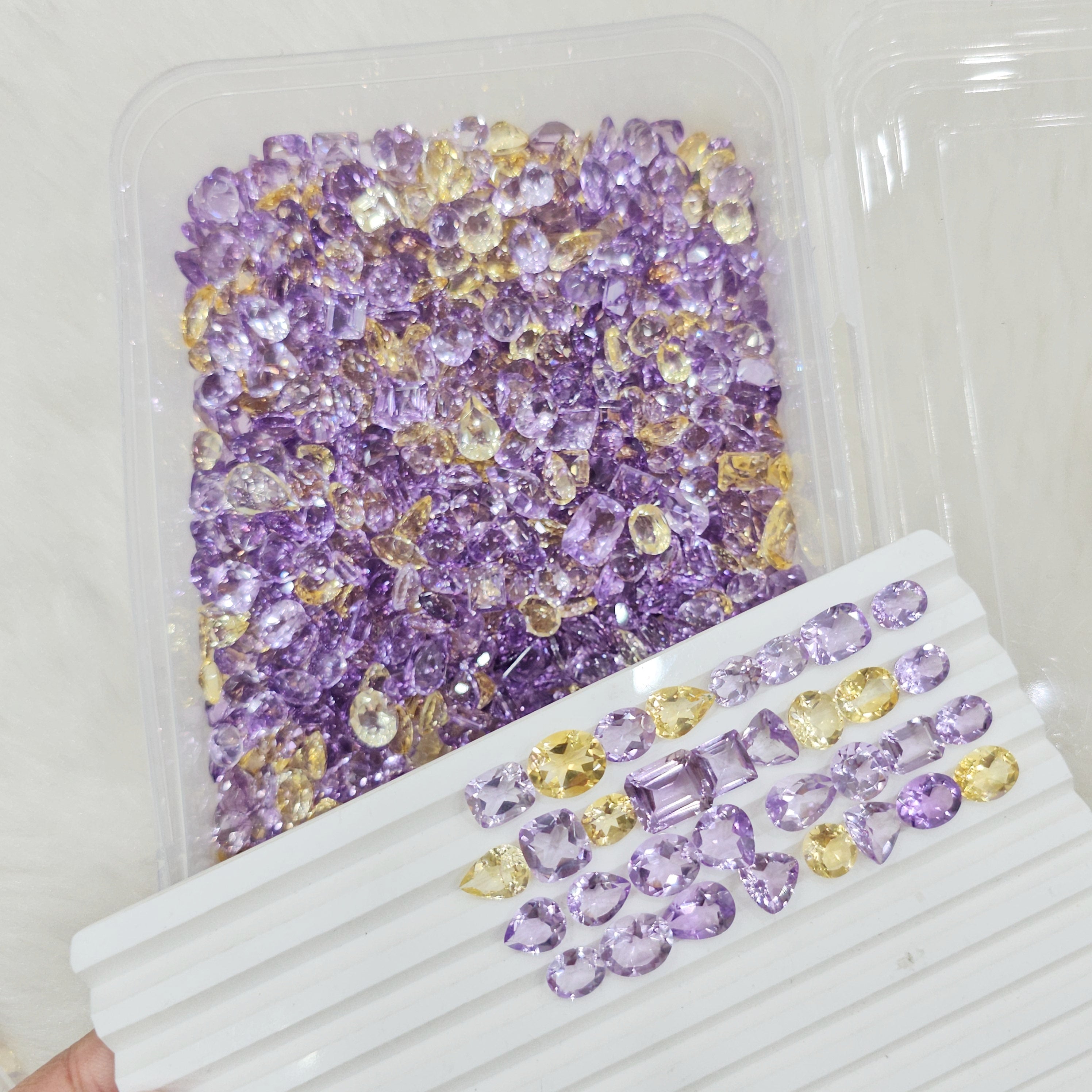 100 Carats Box of Pink Amethyst and Citrines Faceted Gems  | 40 Pcs Approx | - The LabradoriteKing