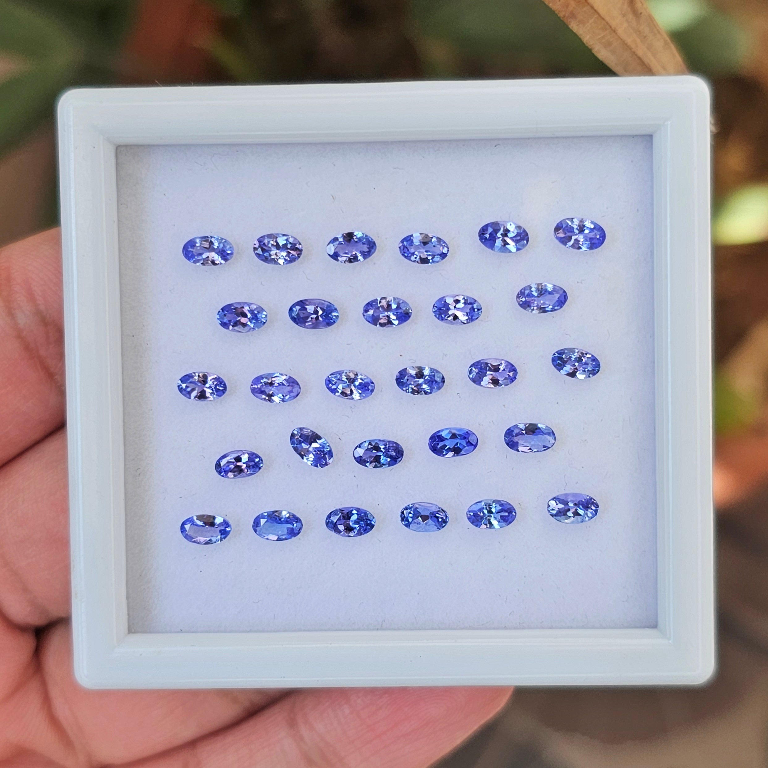 28 Pcs Oval Cut Natural Tanzanite Gemstone | Size: 5x3mm - The LabradoriteKing